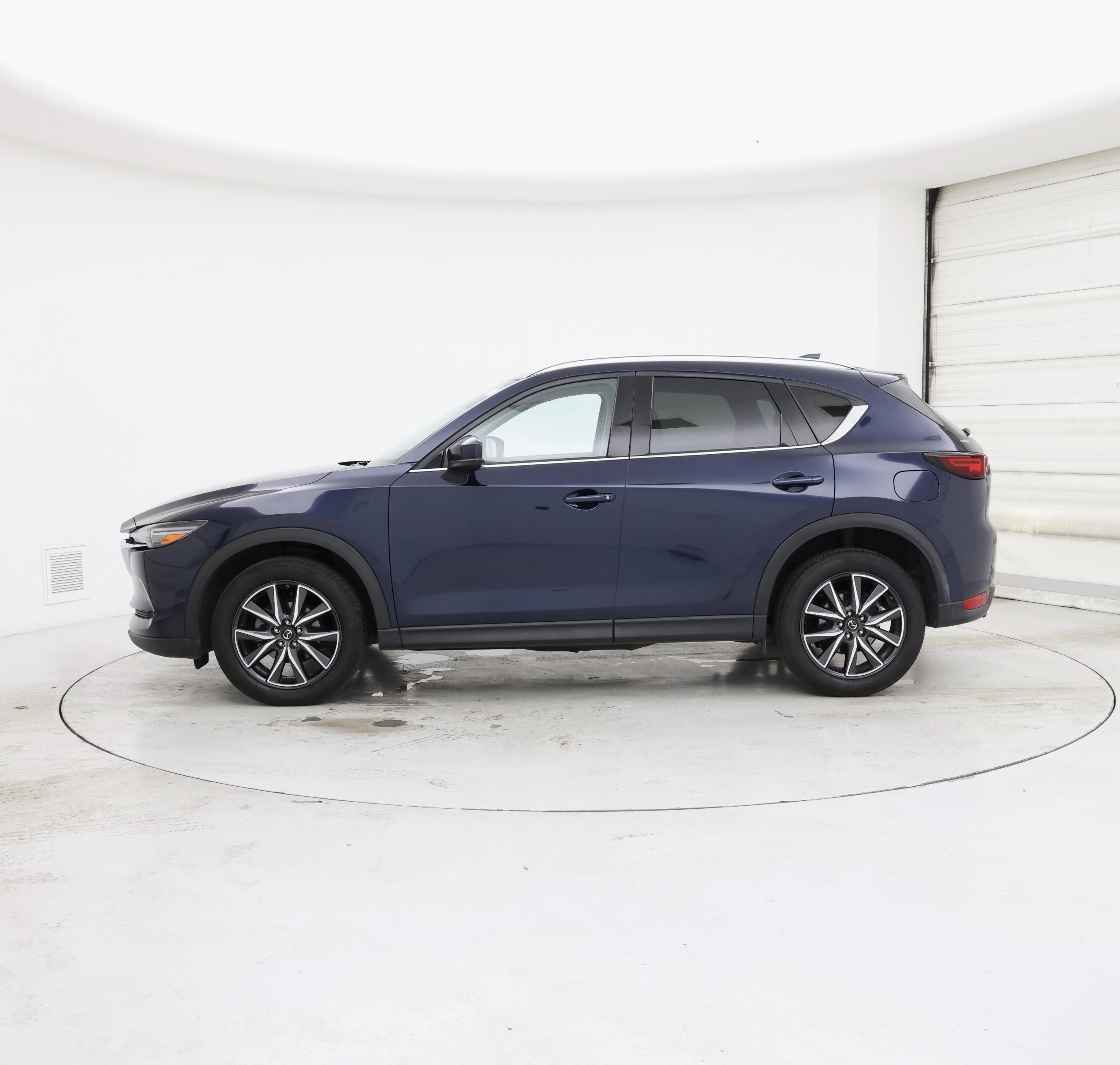 Thumbnail: 2018 Mazda CX-5 - 3
