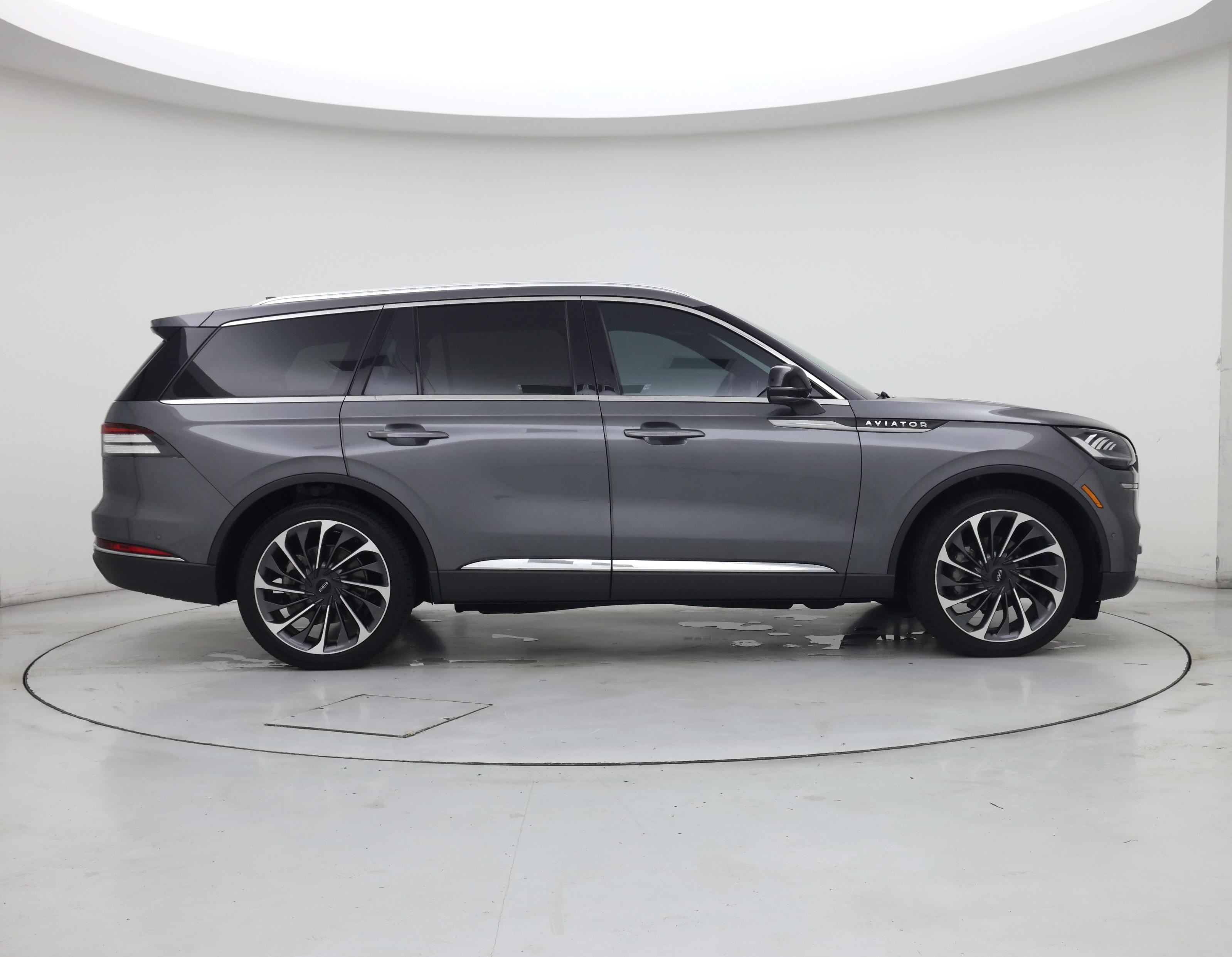 Thumbnail: 2024 Lincoln Aviator - 7