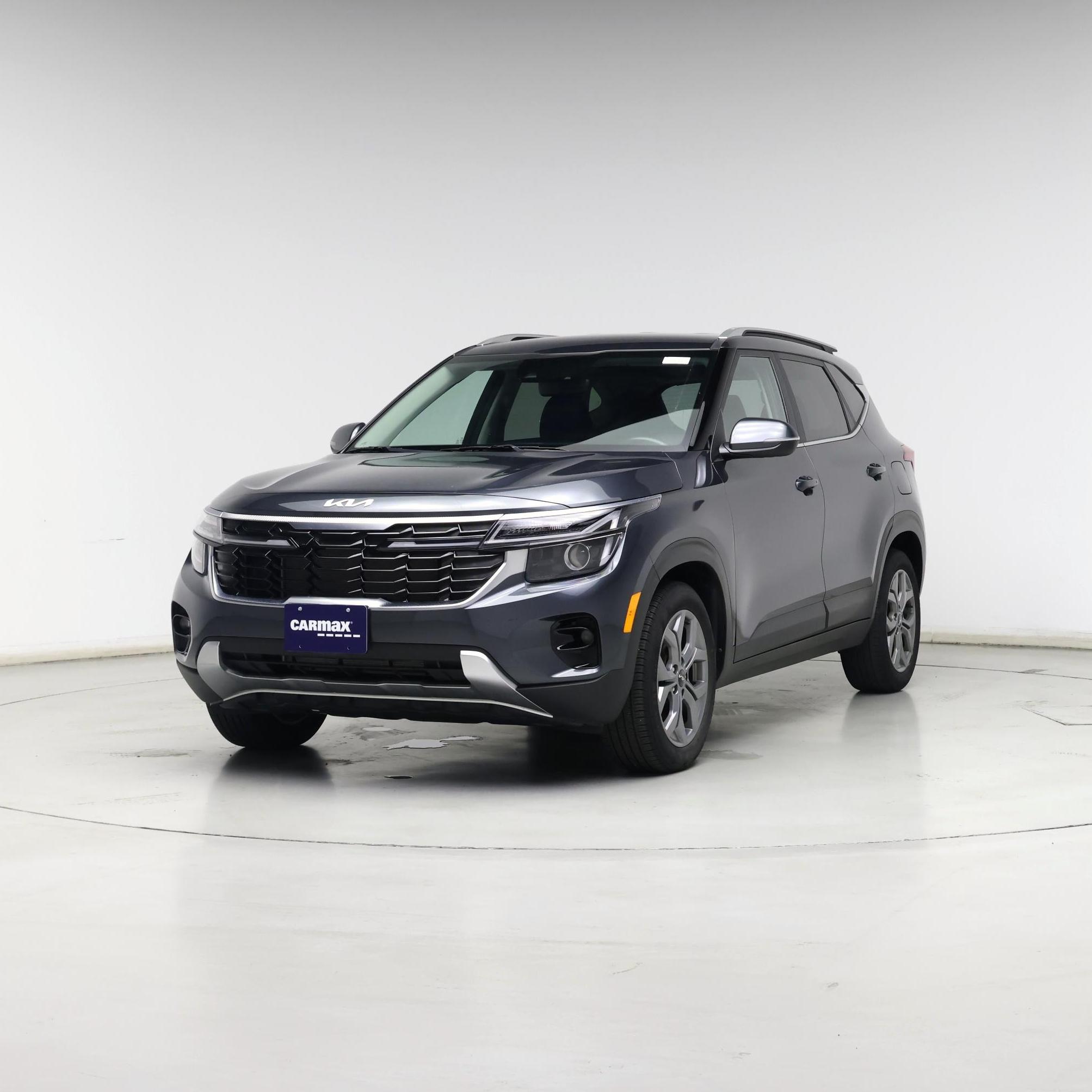 Thumbnail: 2024 Kia Seltos - 4
