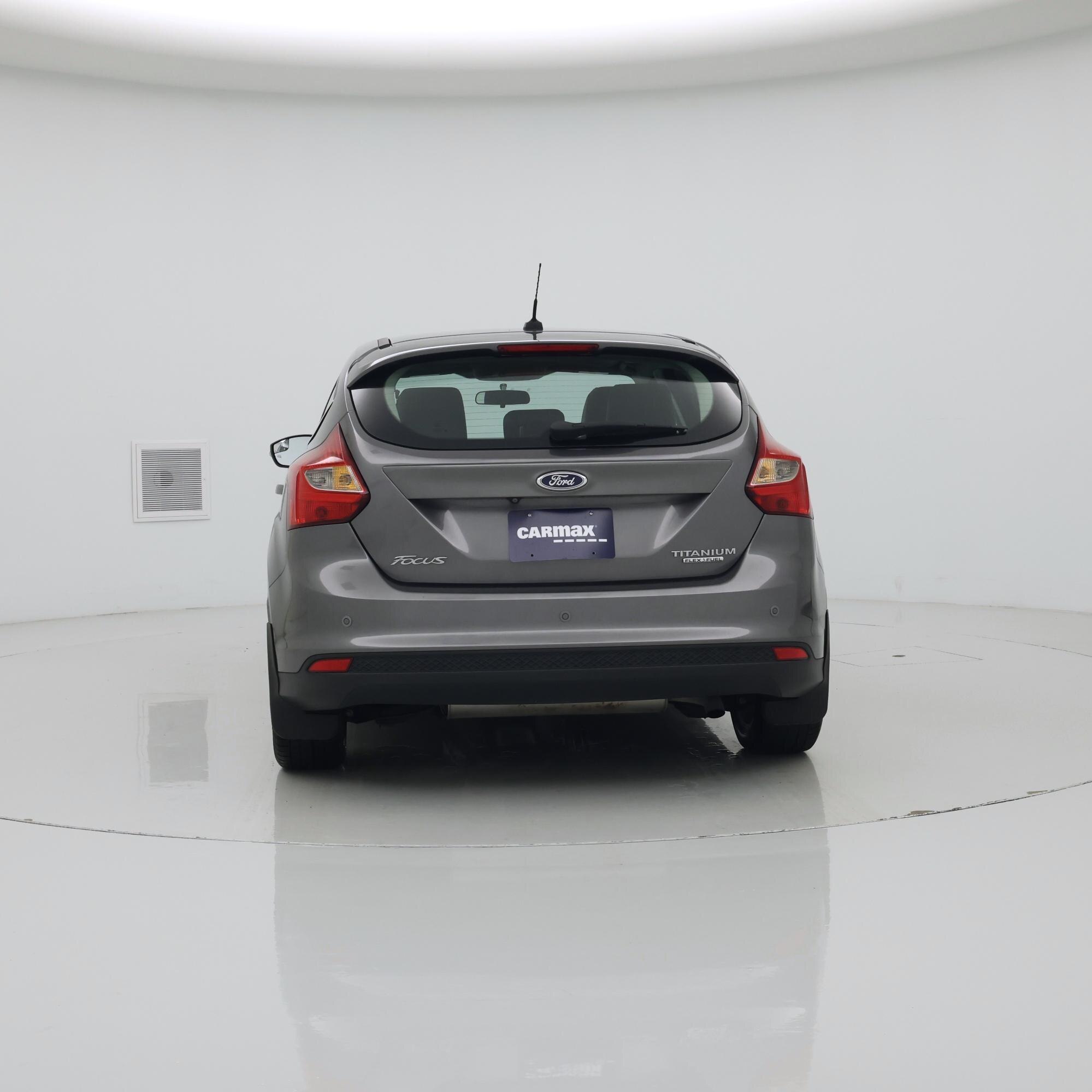 Thumbnail: 2014 Ford Focus - 6