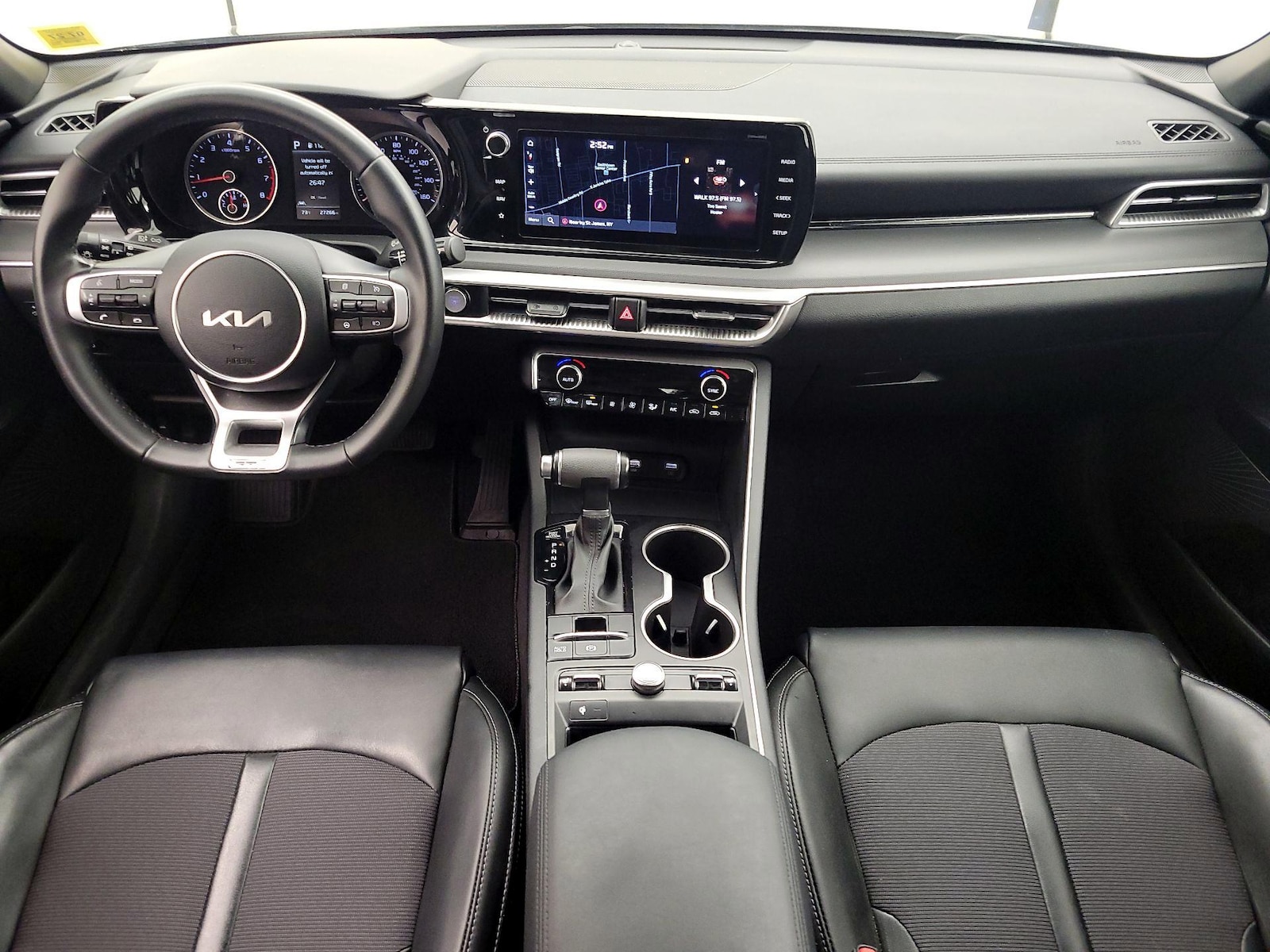 Apple CarPlay® & Android Auto™
