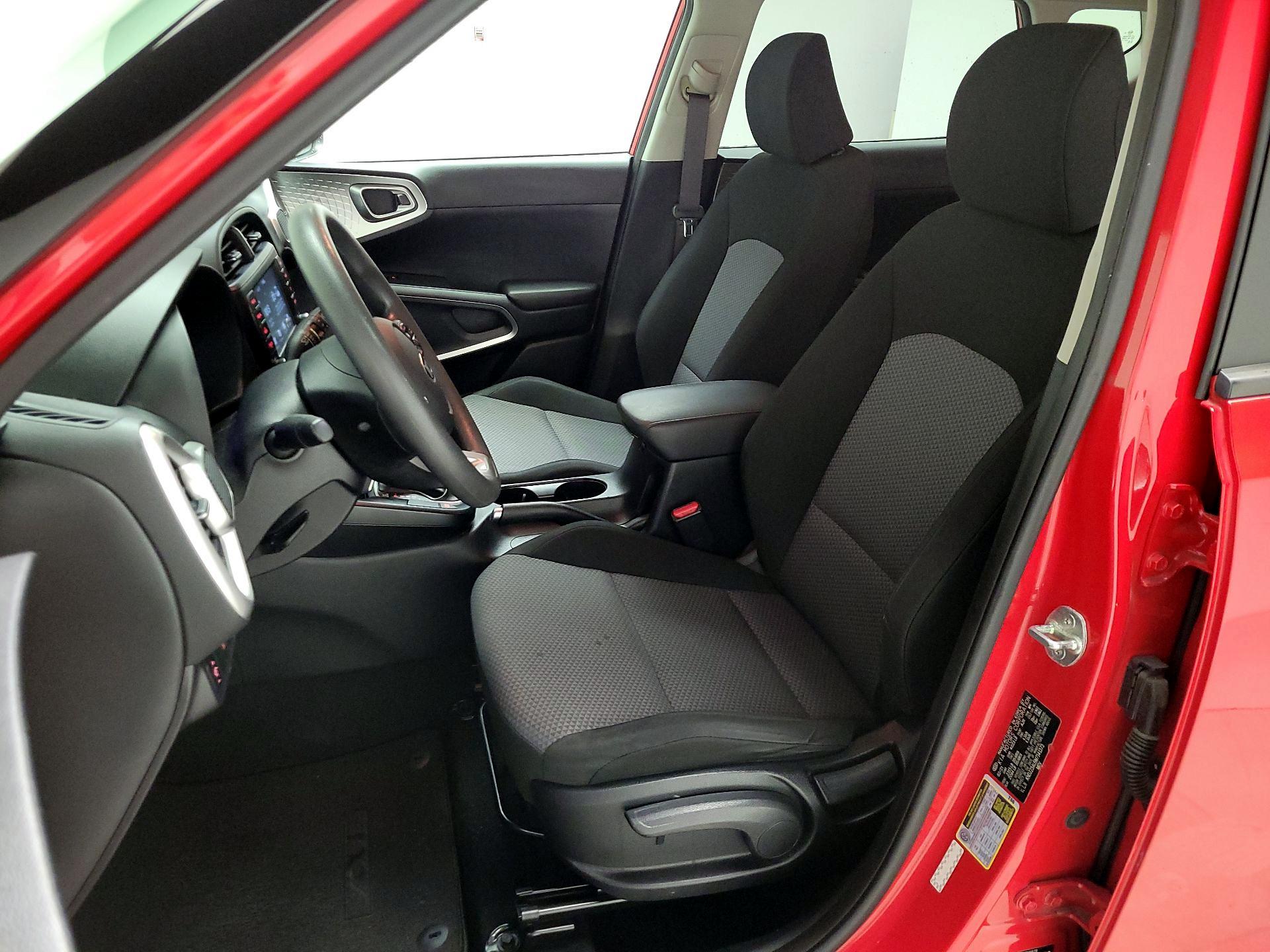 Thumbnail: 2021 Kia Soul - 11