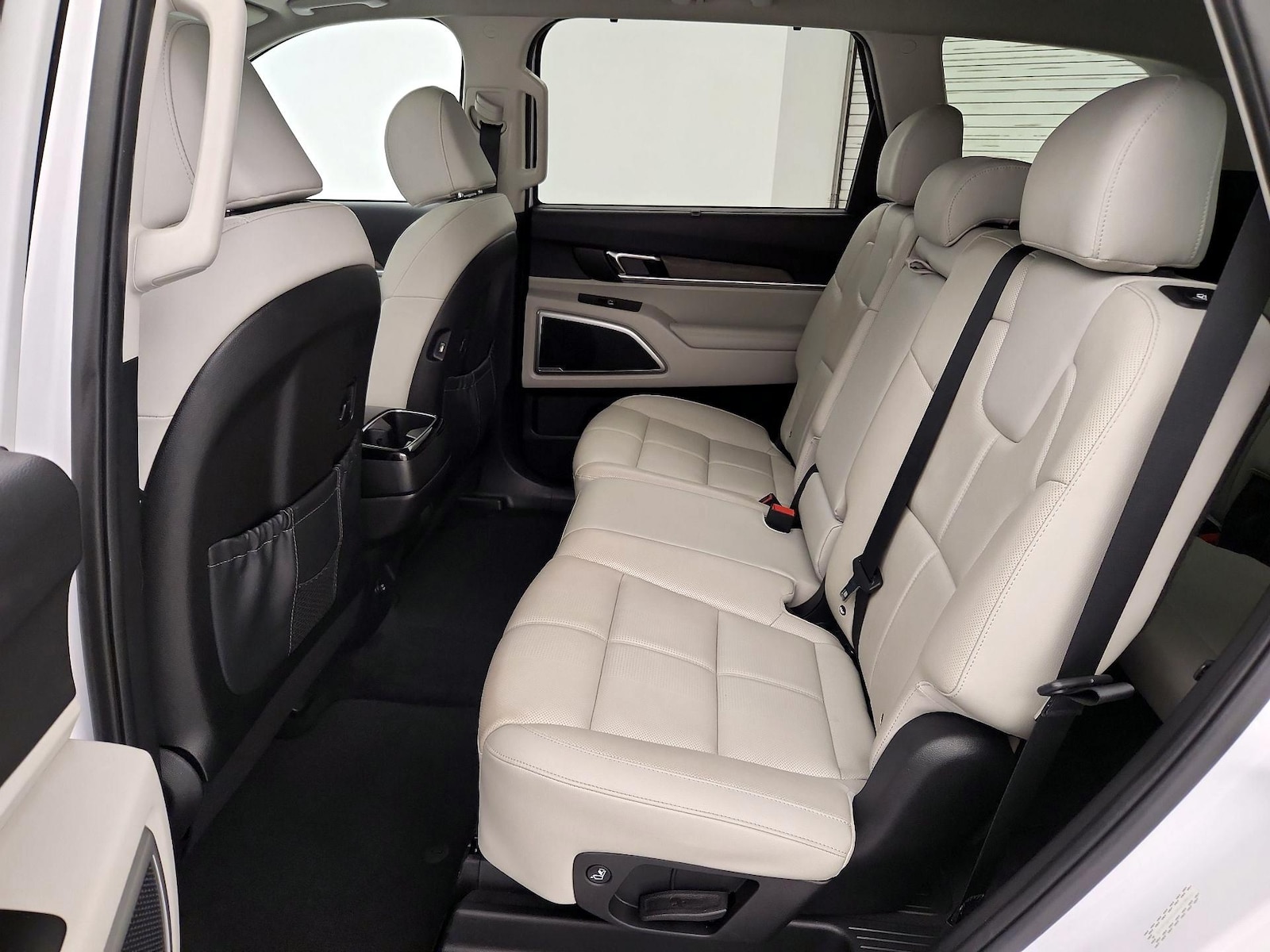 Rear Air Conditioning