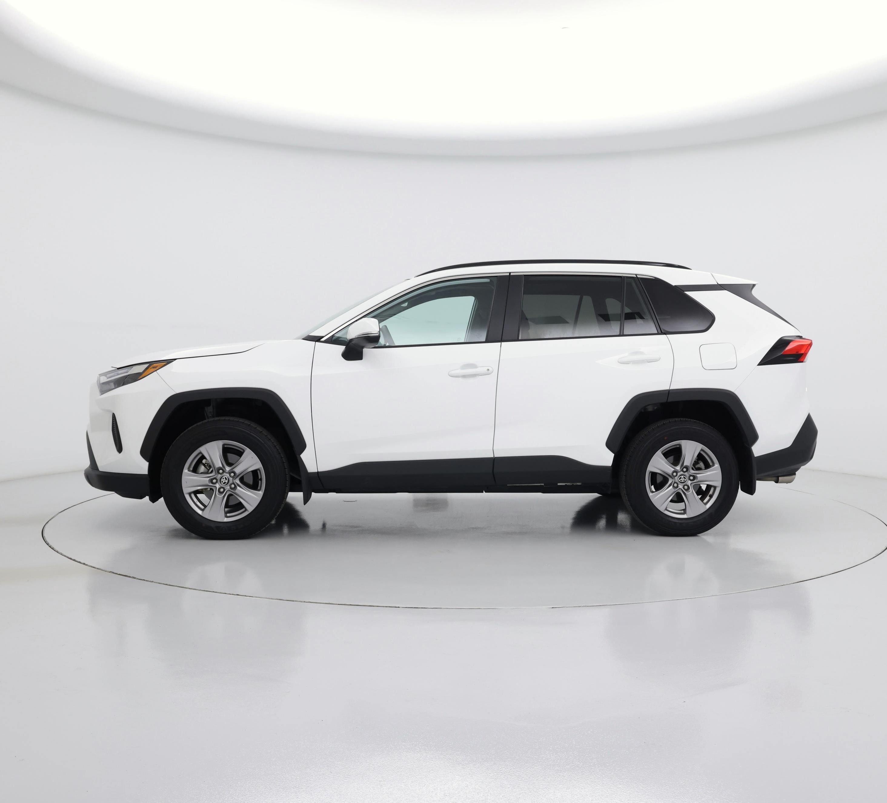 Thumbnail: 2025 Toyota RAV4 - 3
