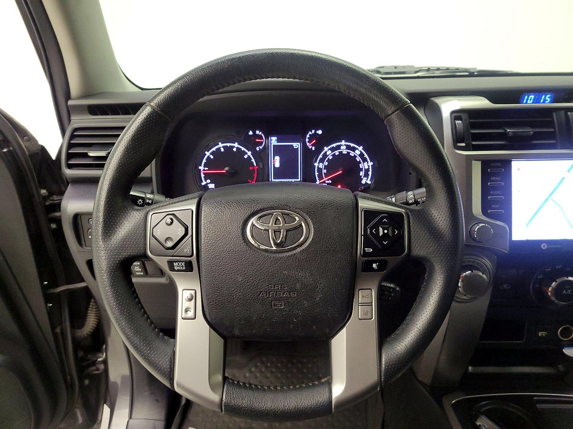 Thumbnail: 2021 Toyota 4Runner - 10
