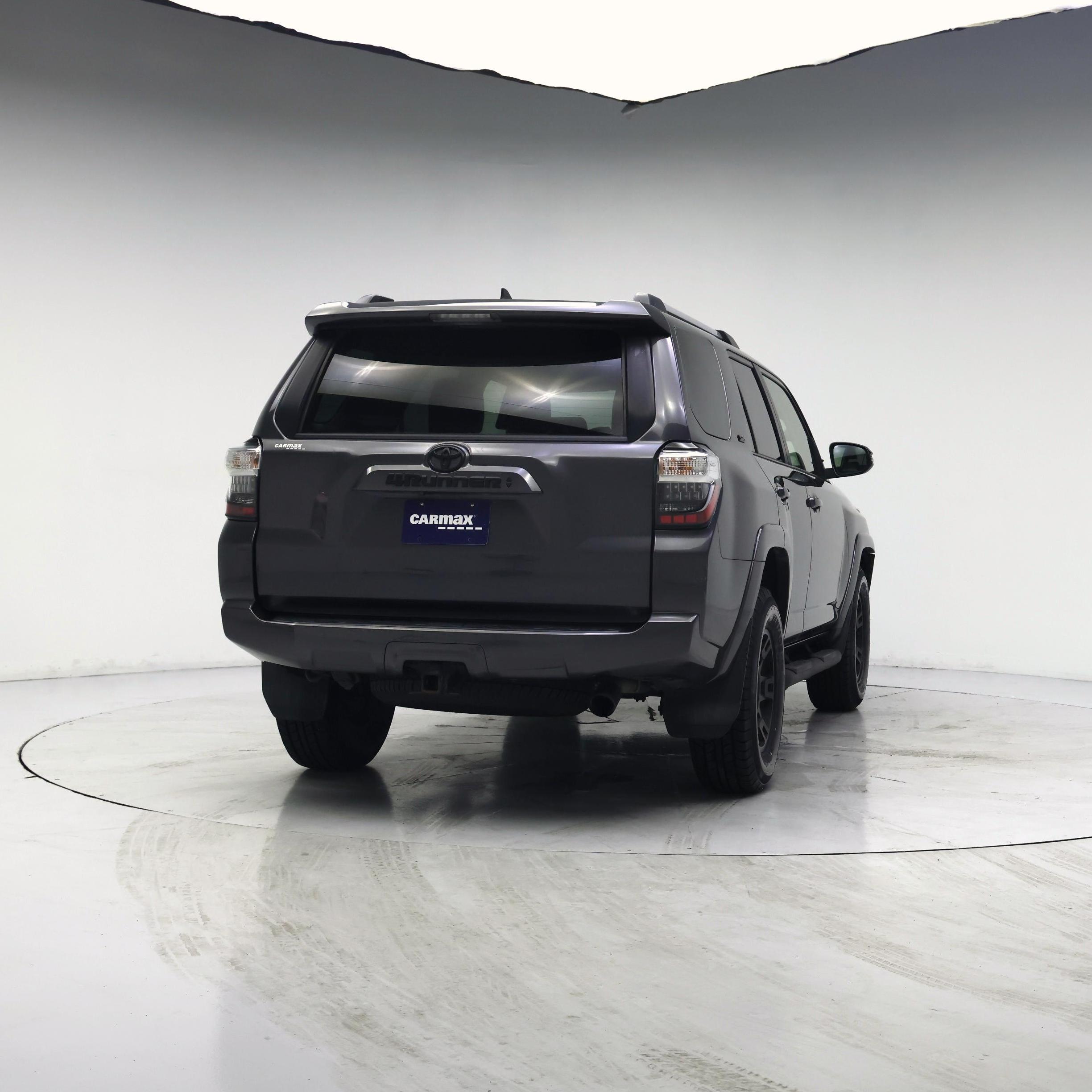Thumbnail: 2021 Toyota 4Runner - 8
