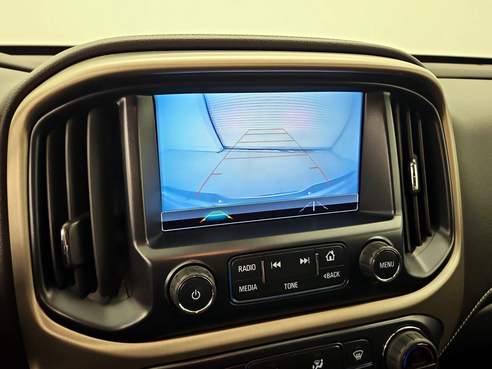 Thumbnail: 2018 GMC Canyon - 15
