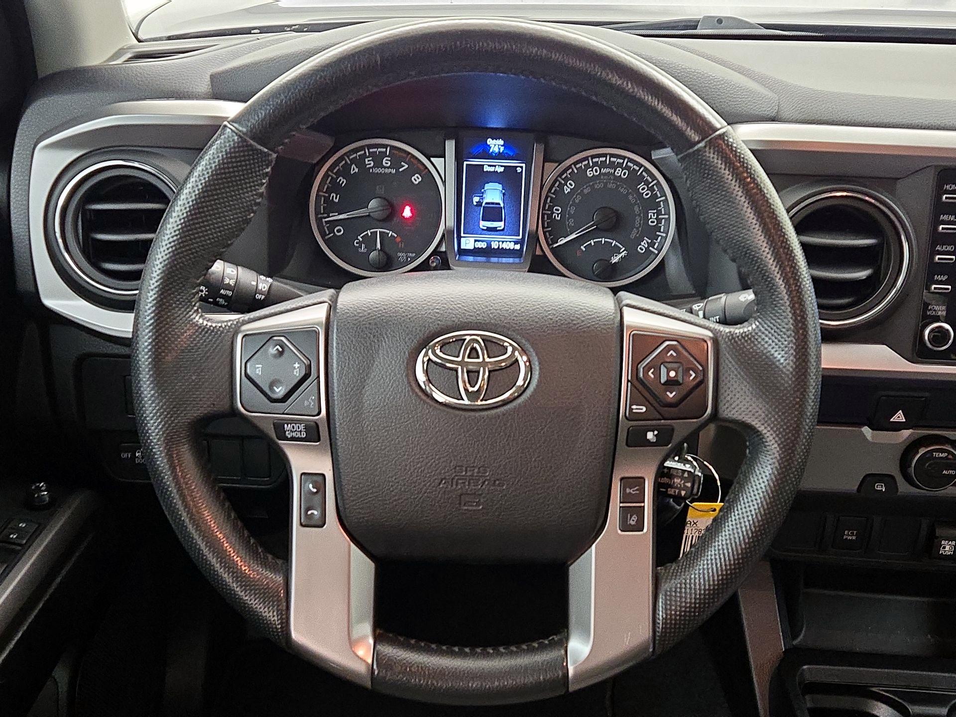 Thumbnail: 2021 Toyota Tacoma - 10