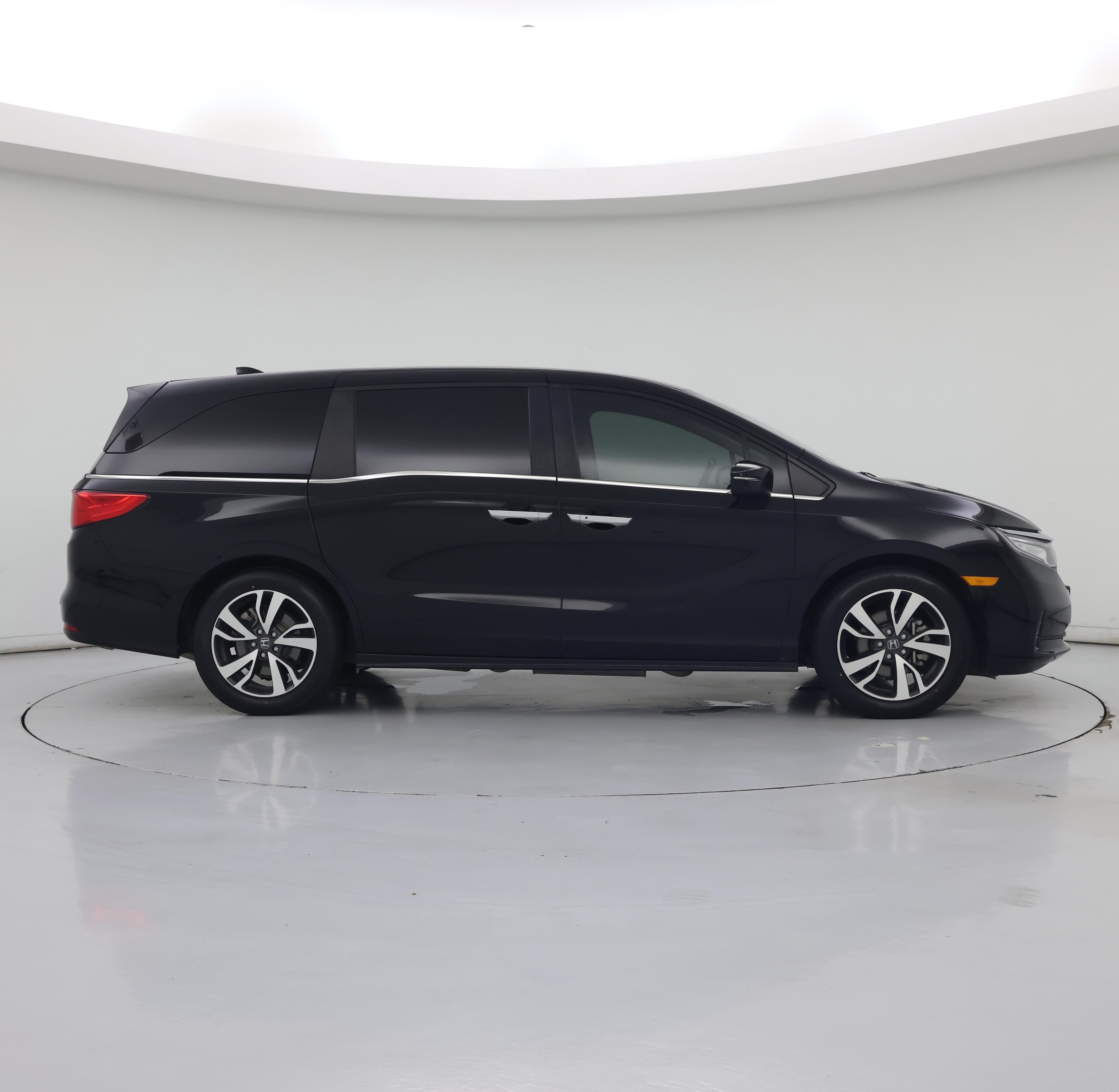 Thumbnail: 2022 Honda Odyssey - 7