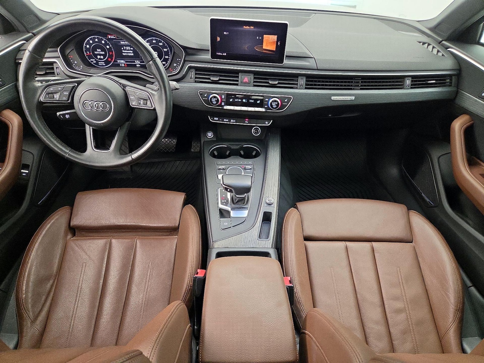Apple CarPlay® & Android Auto™