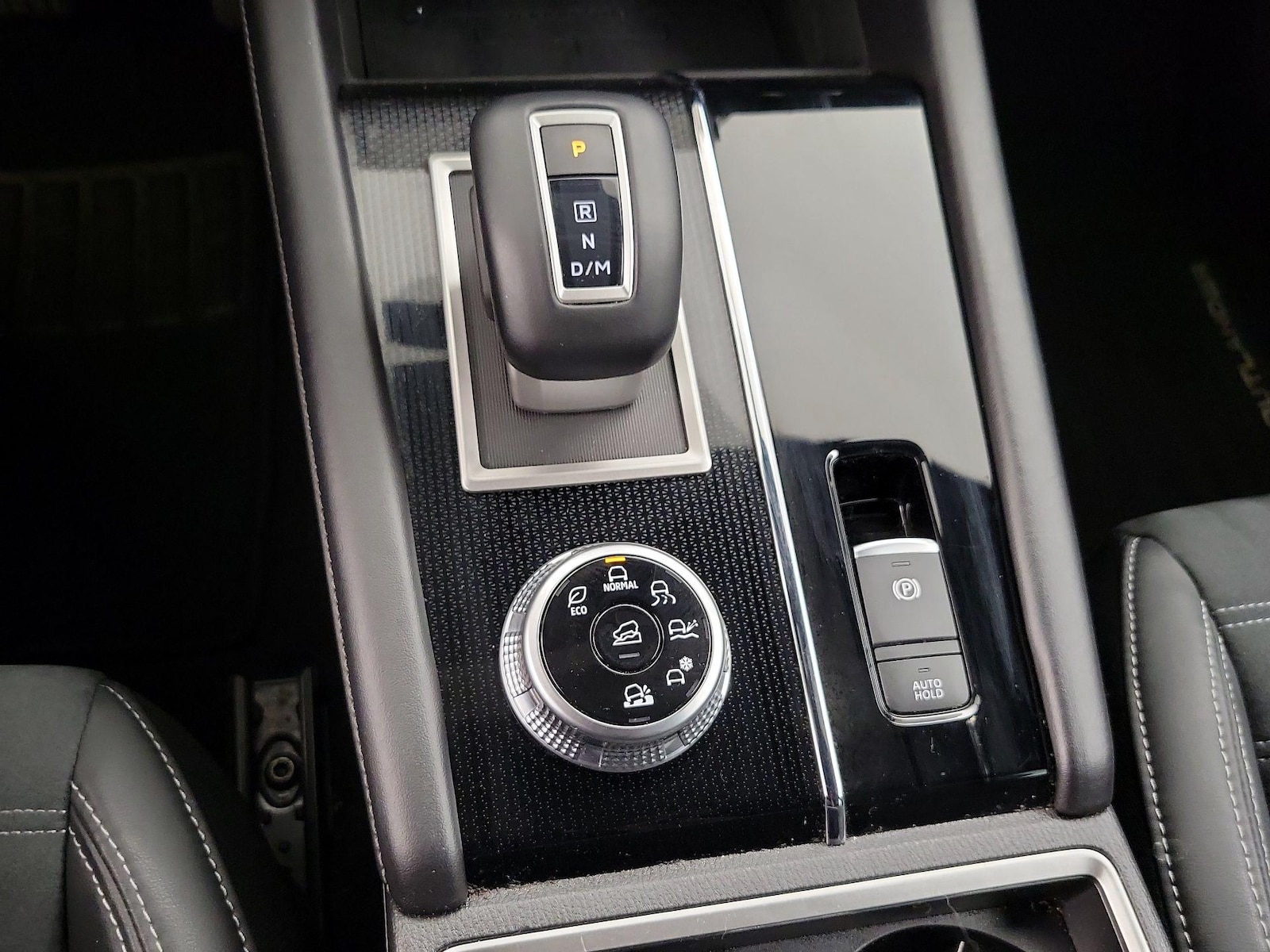 2022 Mitsubishi Outlander Black Edition - Photo 18