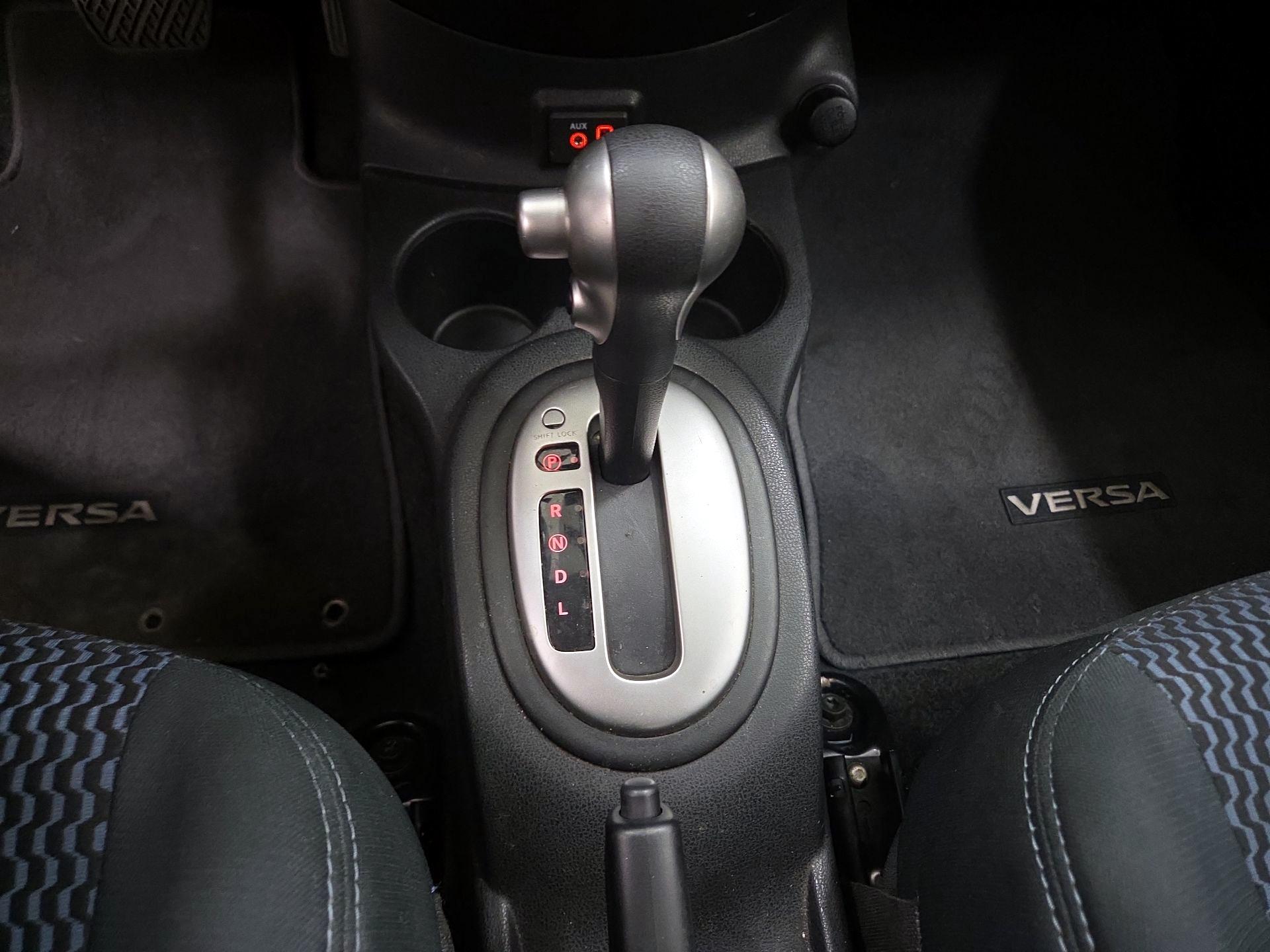 Thumbnail: 2019 Nissan Versa Note - 17