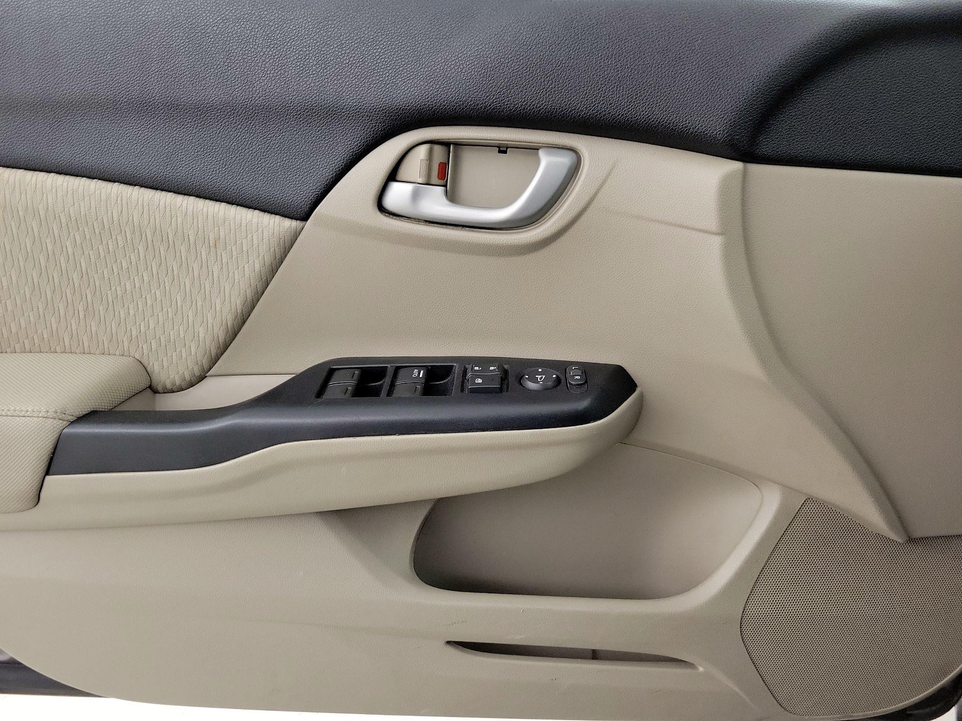 Thumbnail: 2014 Honda Civic - 12