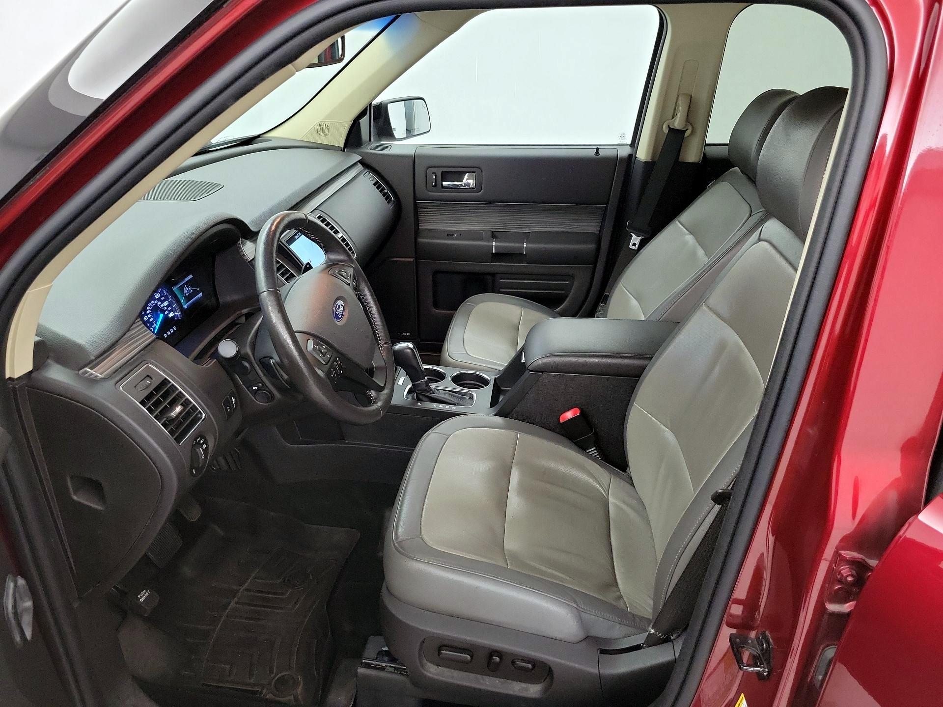 Thumbnail: 2017 Ford Flex - 11