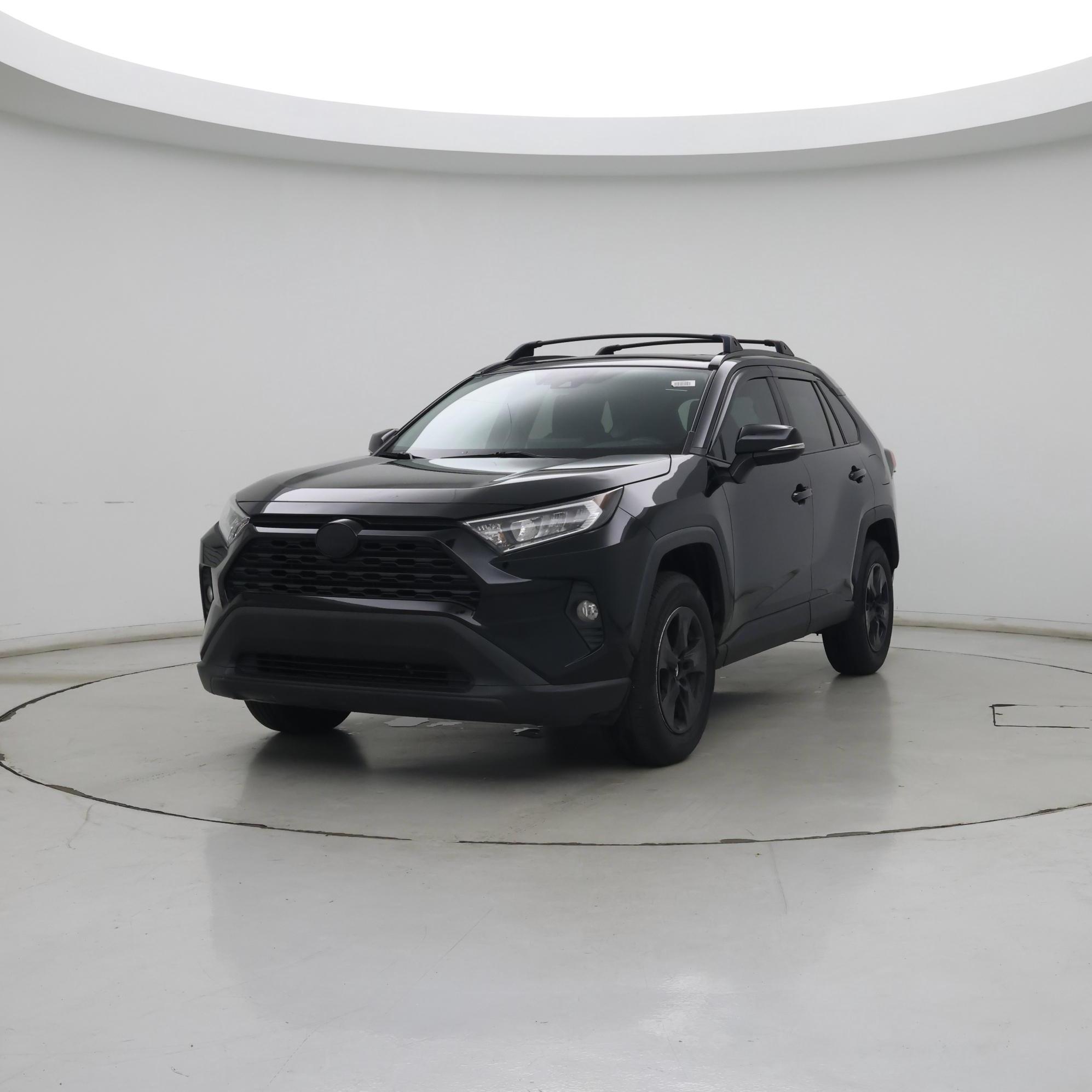 Thumbnail: 2020 Toyota RAV4 - 4