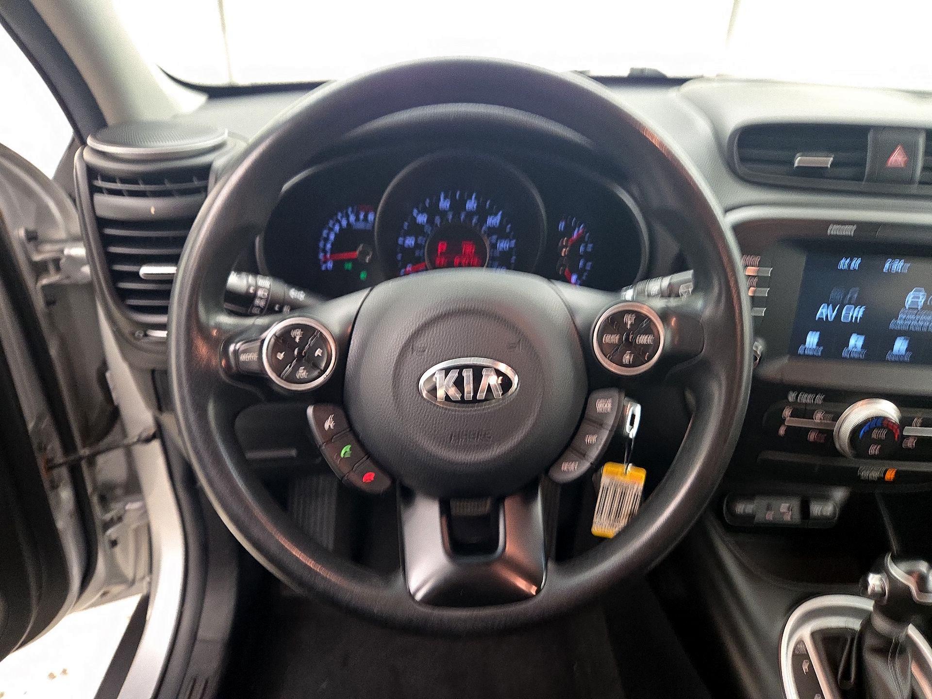 Thumbnail: 2018 Kia Soul - 10
