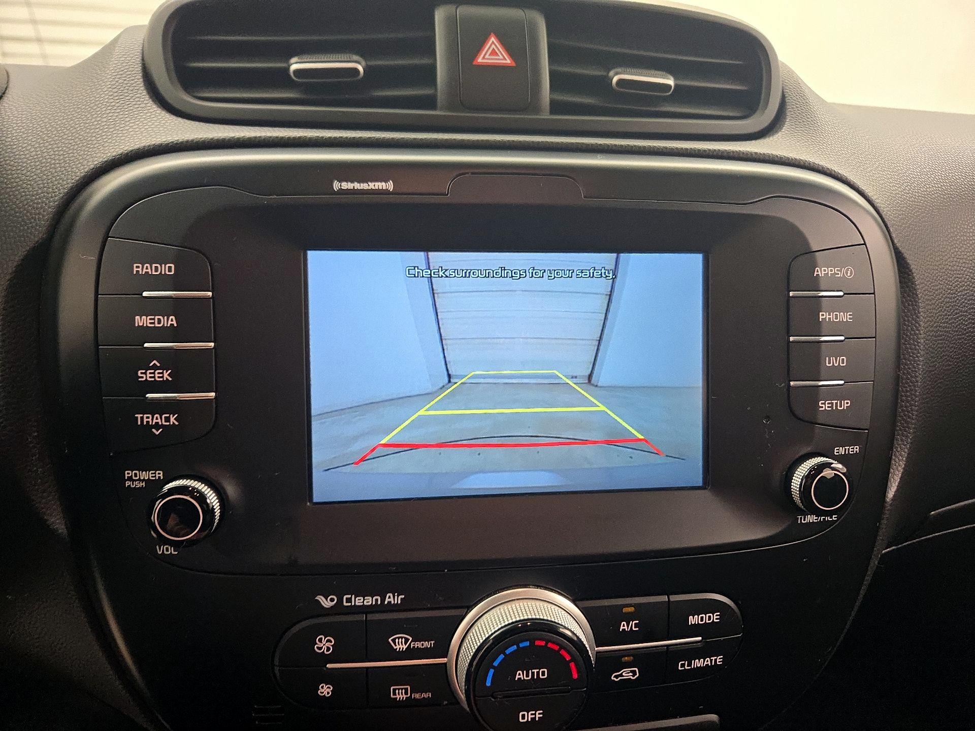 Thumbnail: 2018 Kia Soul - 14