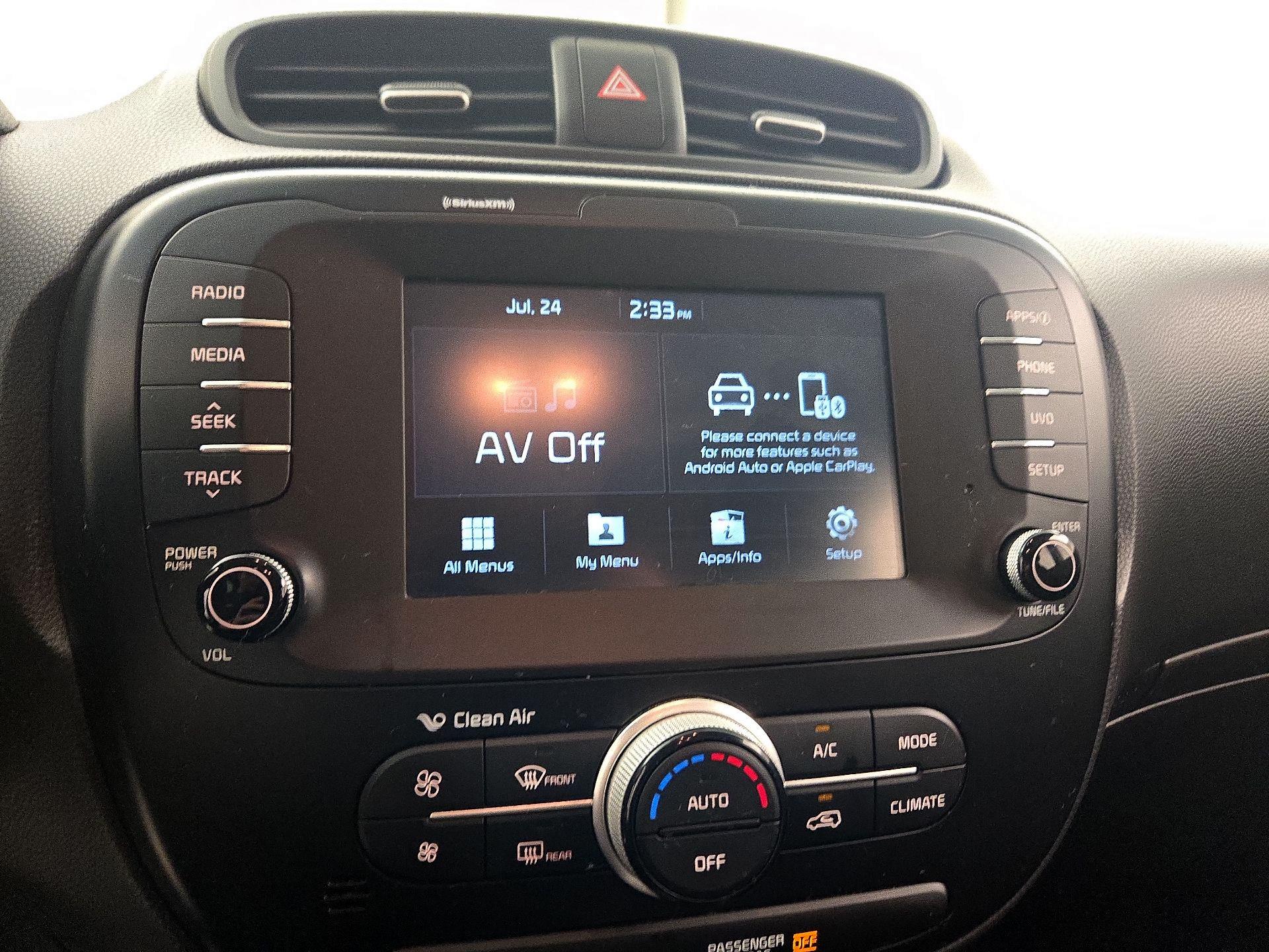 Thumbnail: 2018 Kia Soul - 15