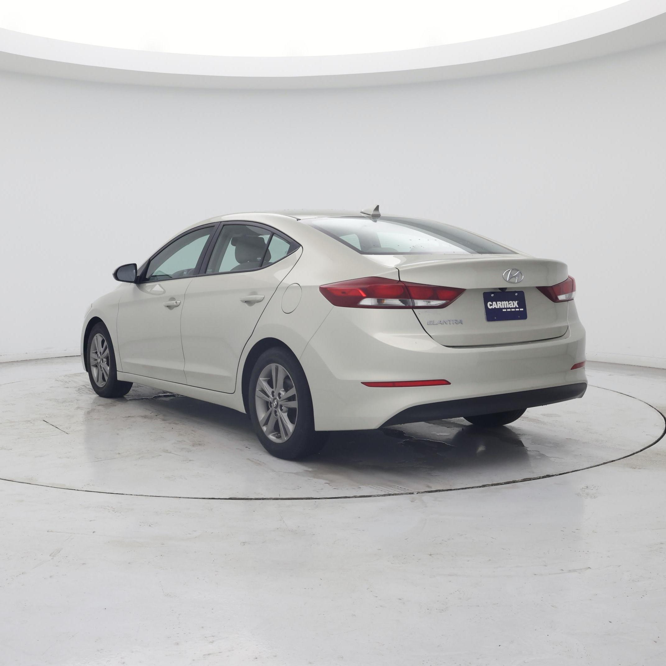 Thumbnail: 2018 Hyundai Elantra - 2
