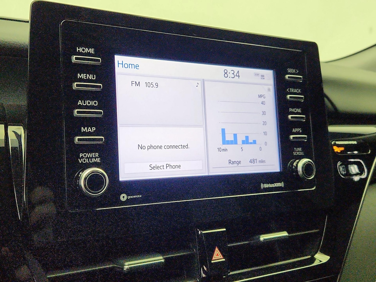 2024 Toyota Camry SE - Photo 16