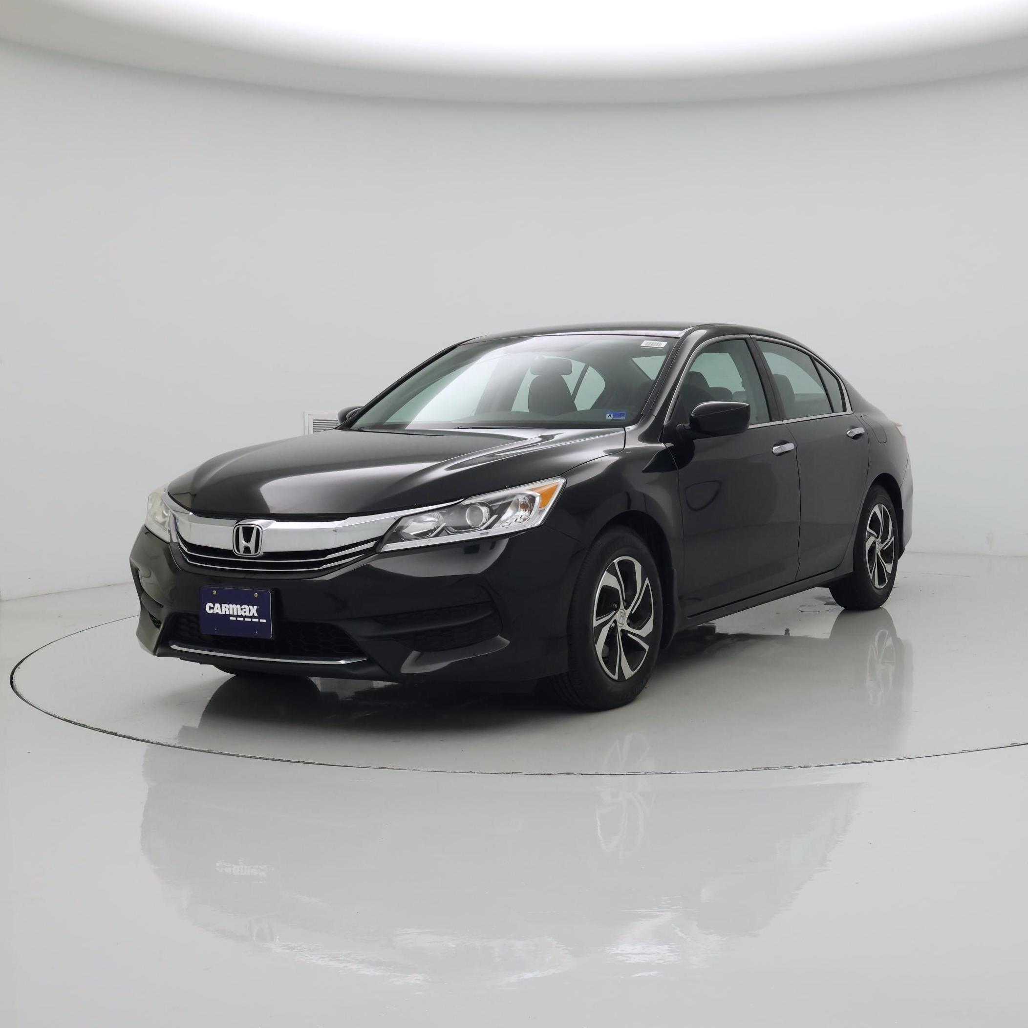 Thumbnail: 2017 Honda Accord - 4