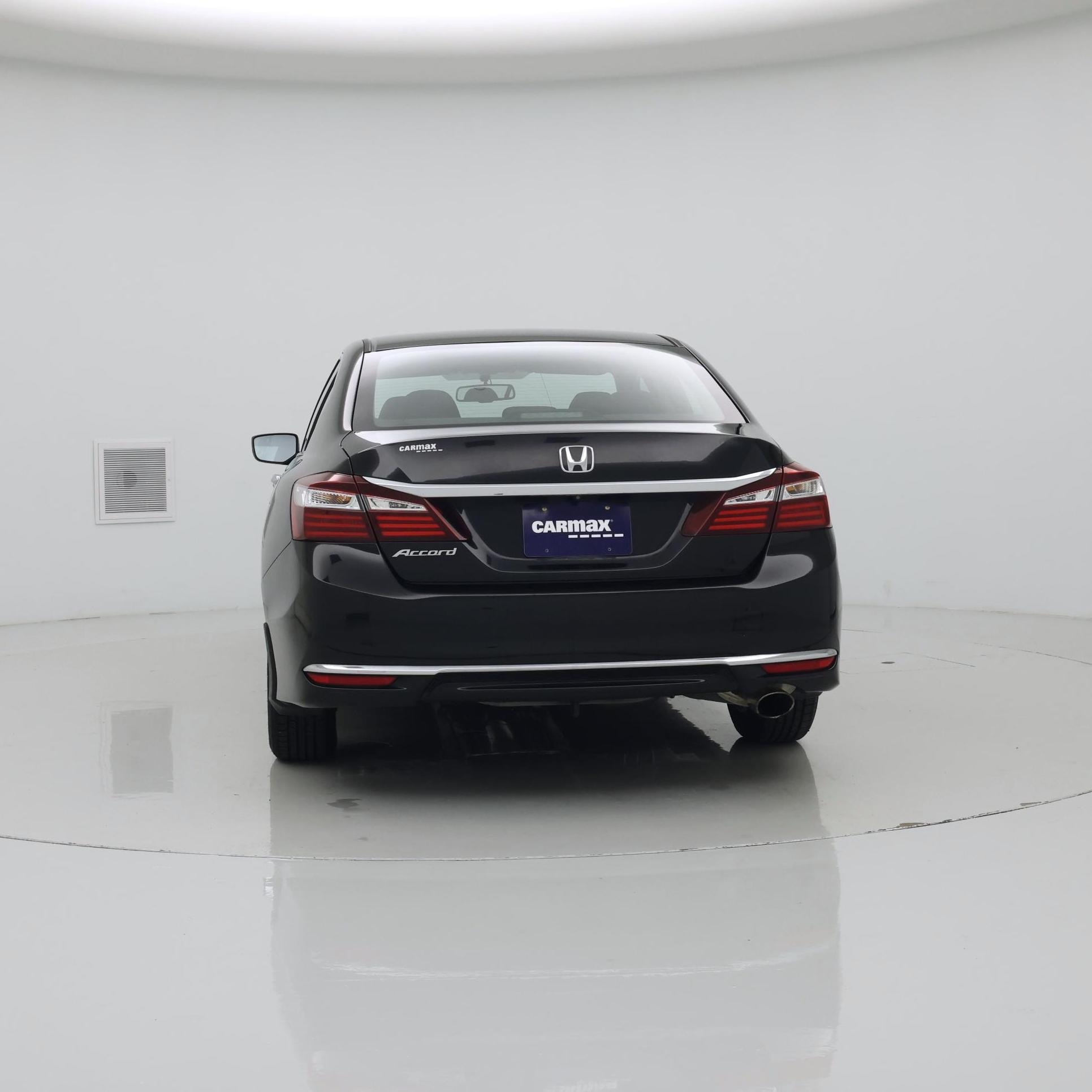 Thumbnail: 2017 Honda Accord - 6