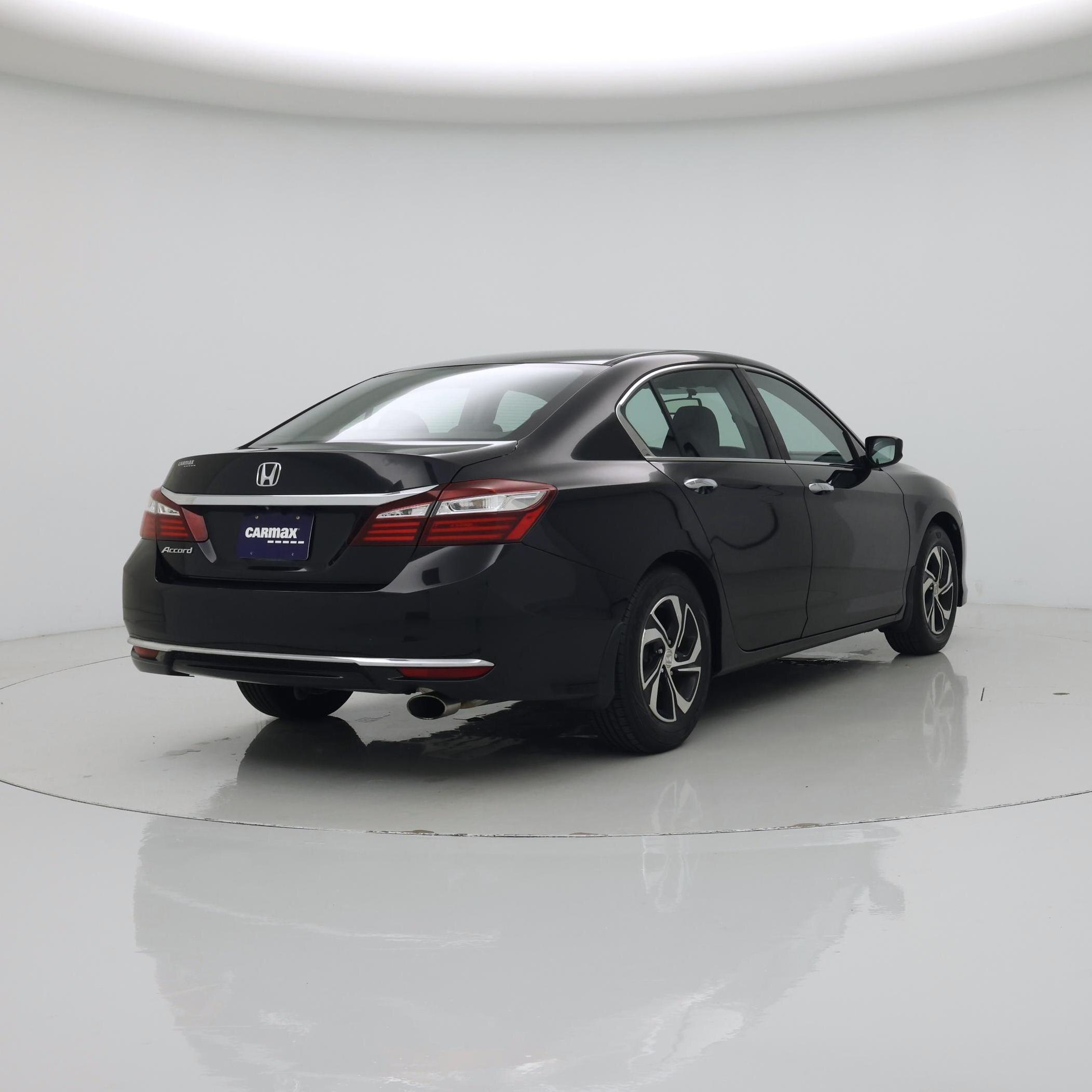 Thumbnail: 2017 Honda Accord - 8