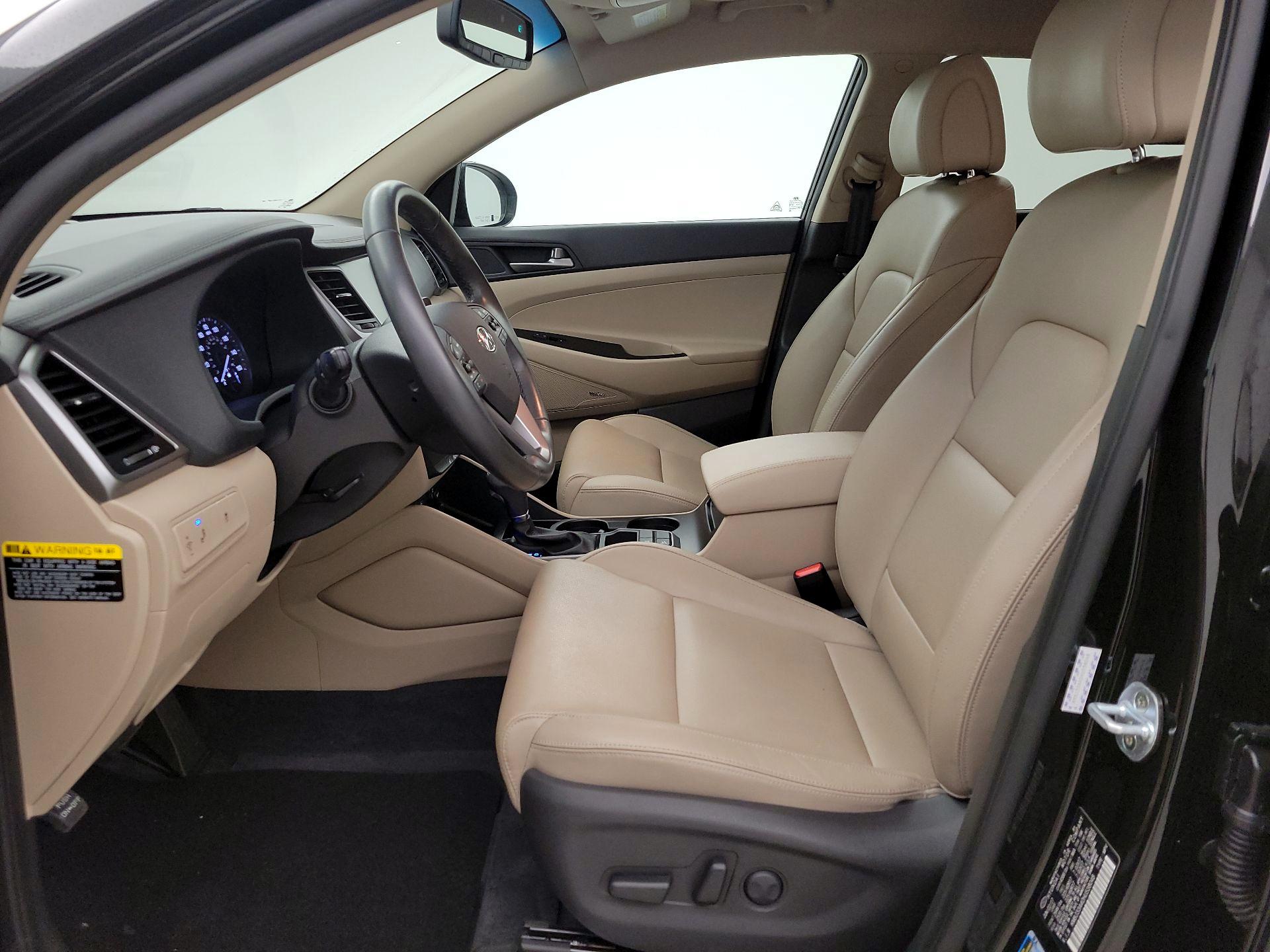 Thumbnail: 2017 Hyundai Tucson - 11
