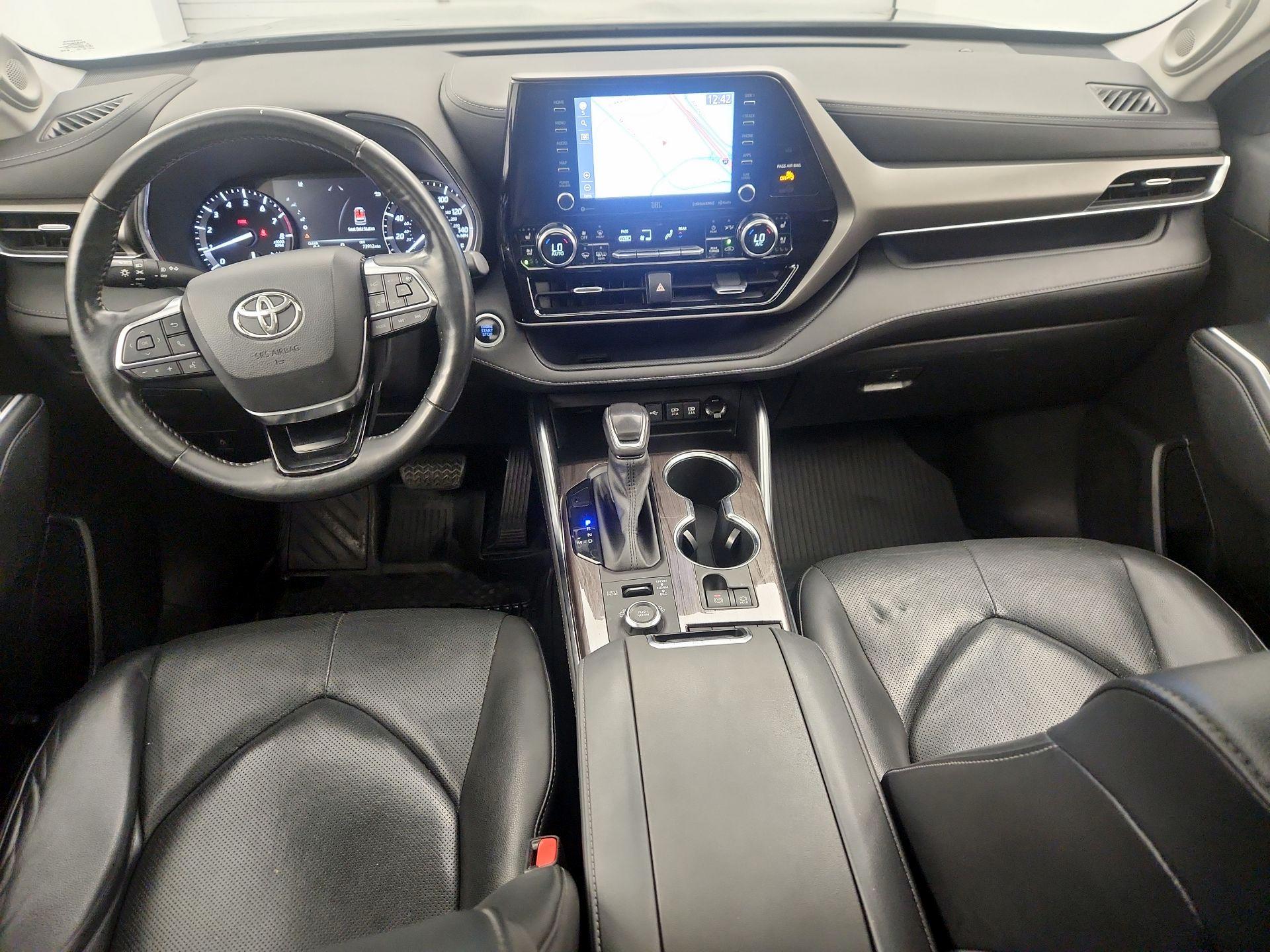 Thumbnail: 2021 Toyota Highlander - 9