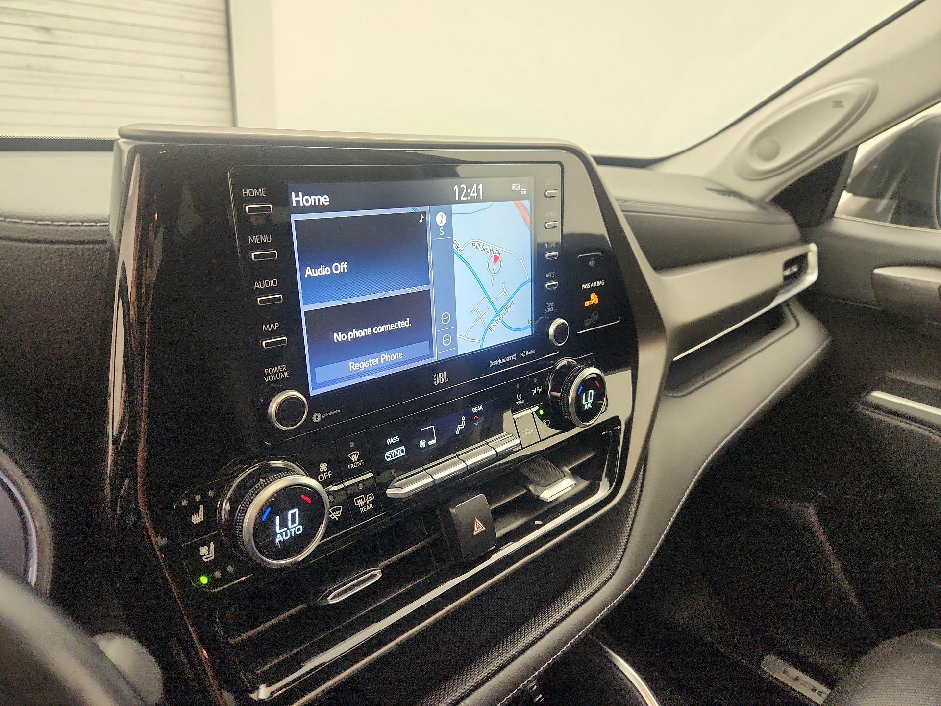 Thumbnail: 2021 Toyota Highlander - 16