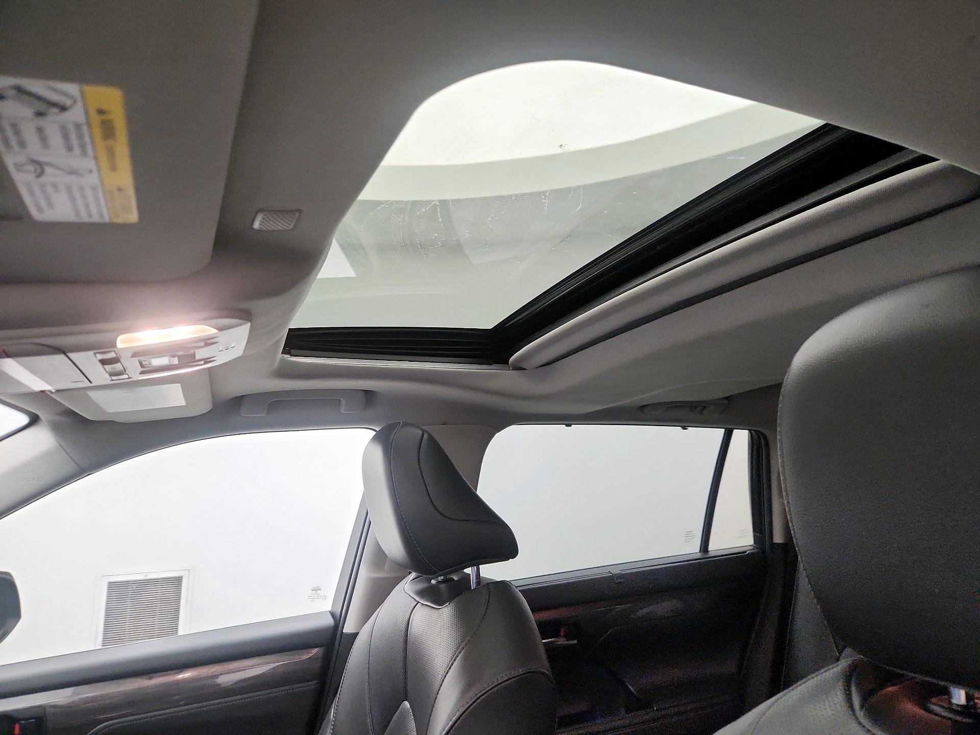 Thumbnail: 2021 Toyota Highlander - 20