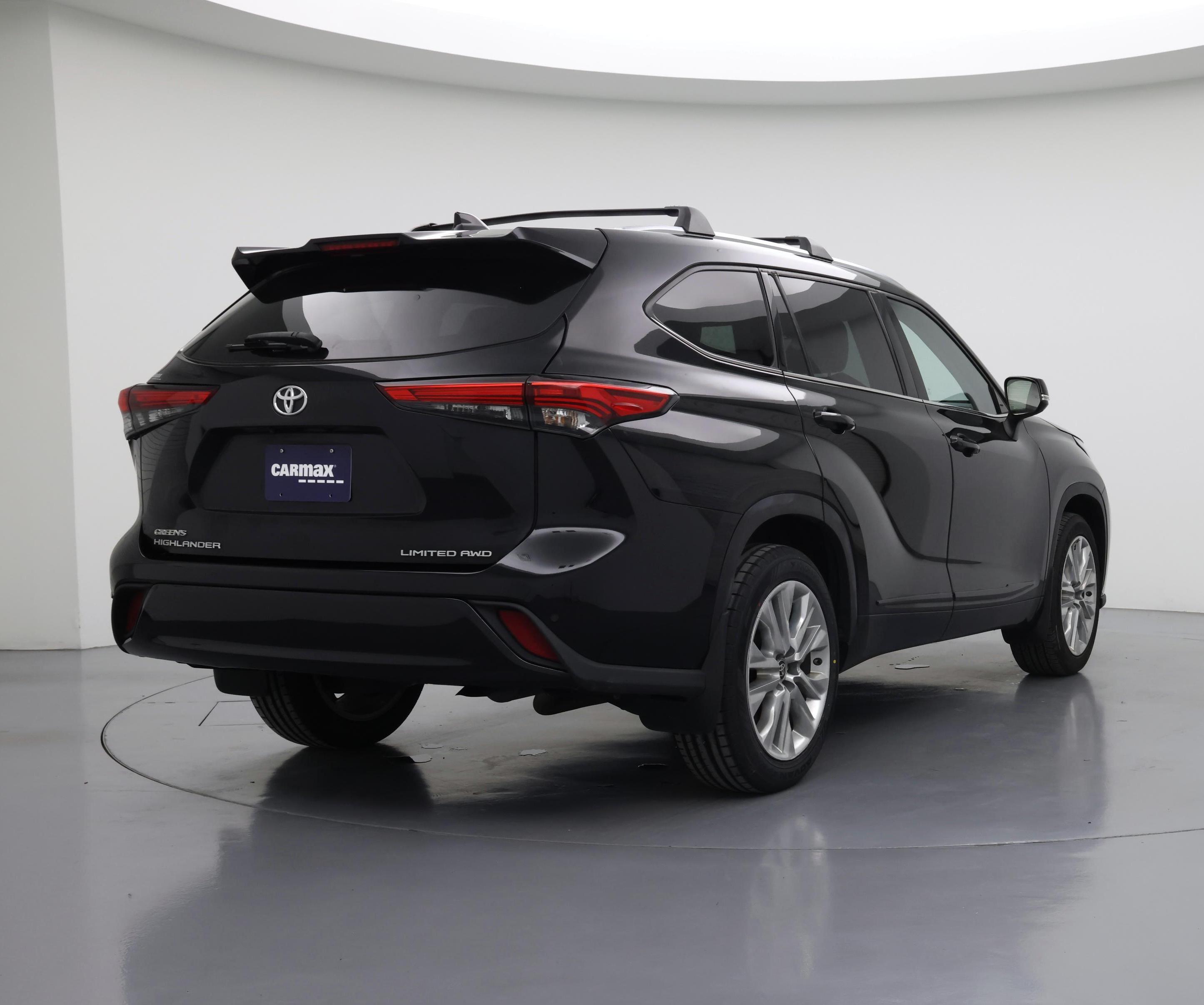Thumbnail: 2021 Toyota Highlander - 8