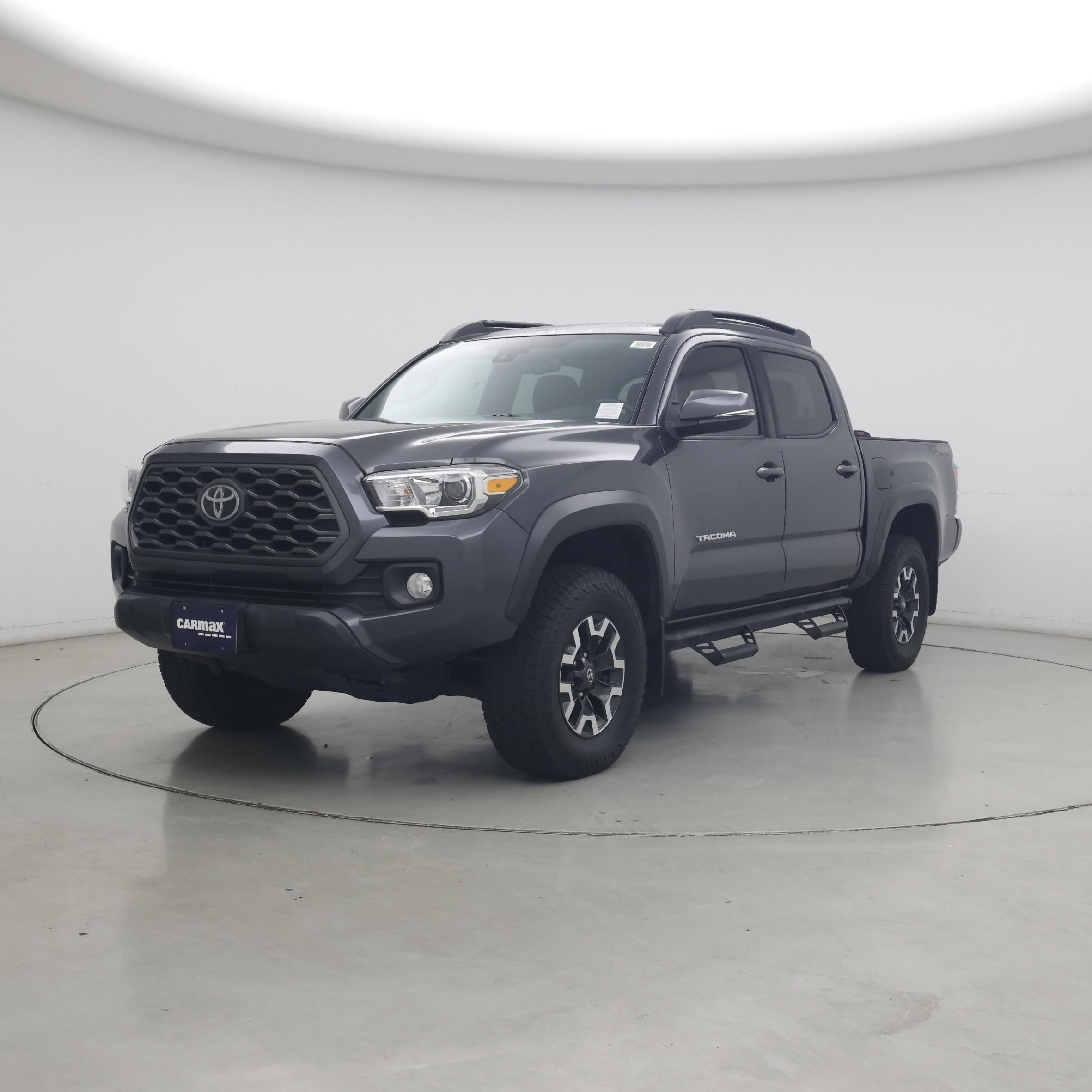 Thumbnail: 2020 Toyota Tacoma - 4