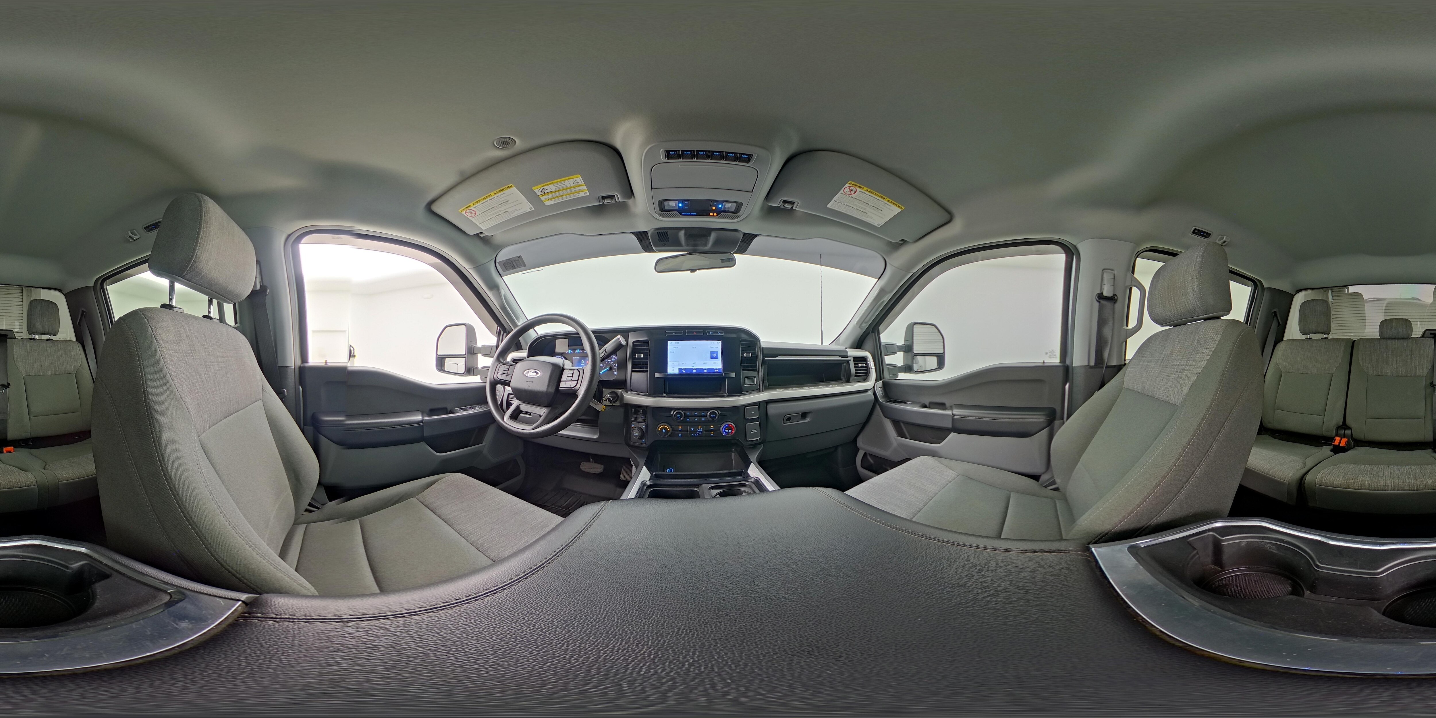 2024 Ford F-350 Super Duty XLT - Photo 25