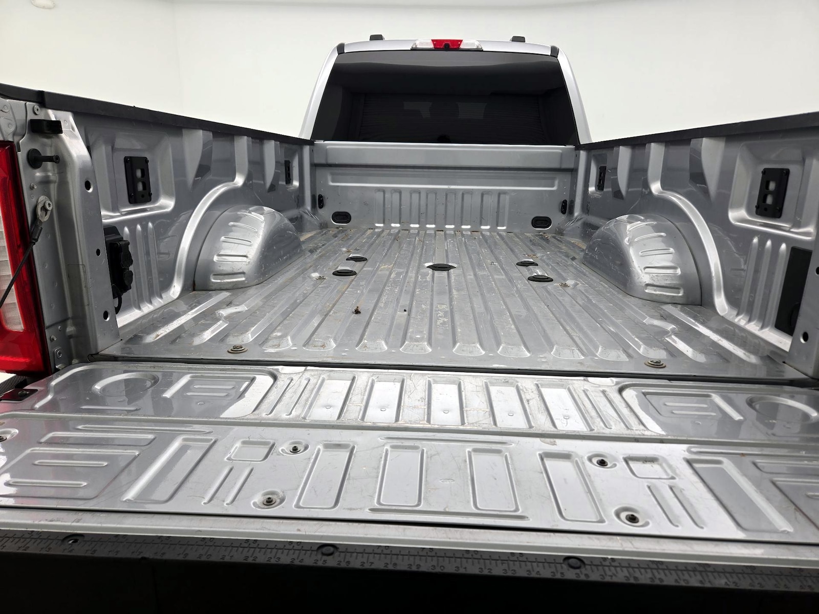 2024 Ford F-350 Super Duty XLT - Photo 22
