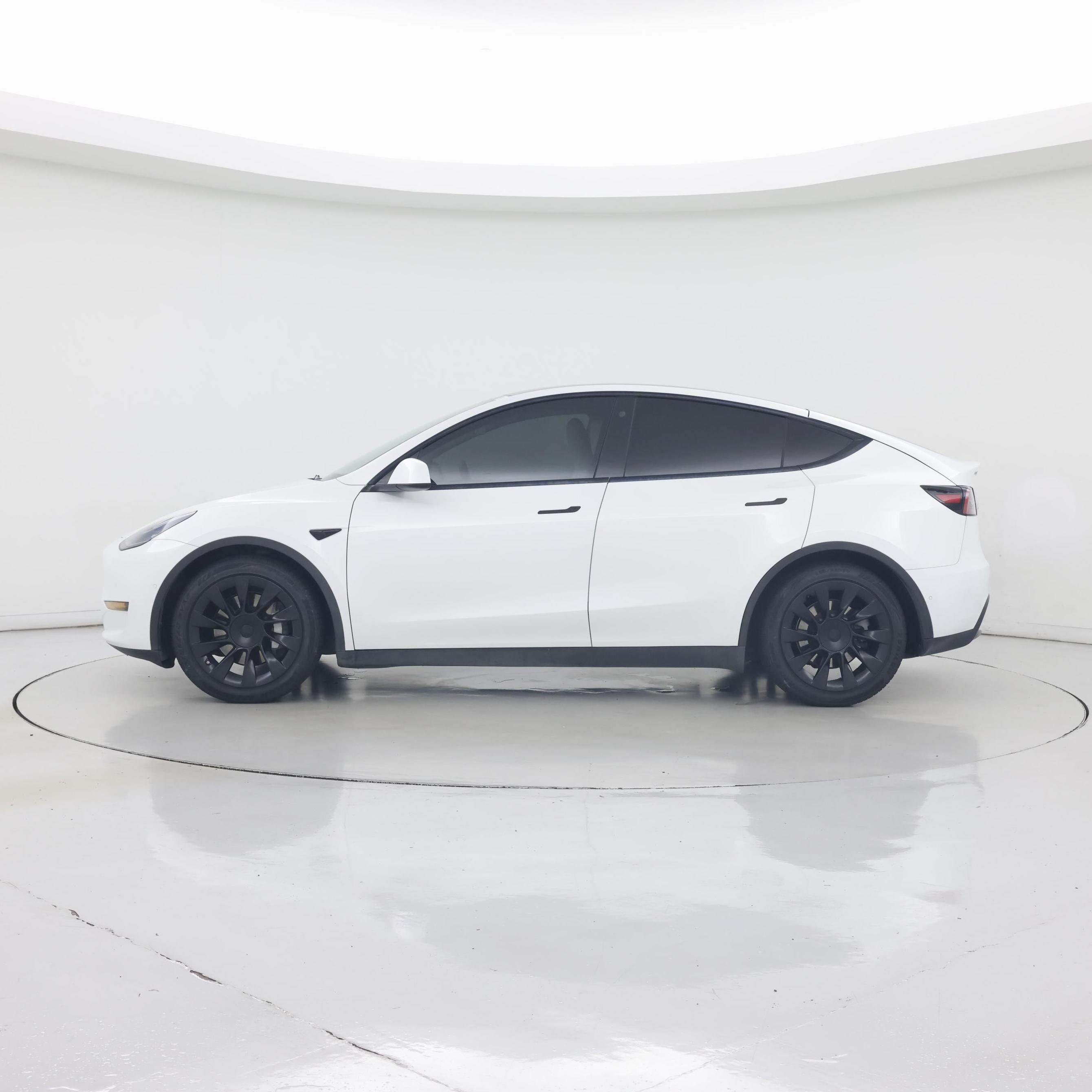Thumbnail: 2021 Tesla Model Y - 3
