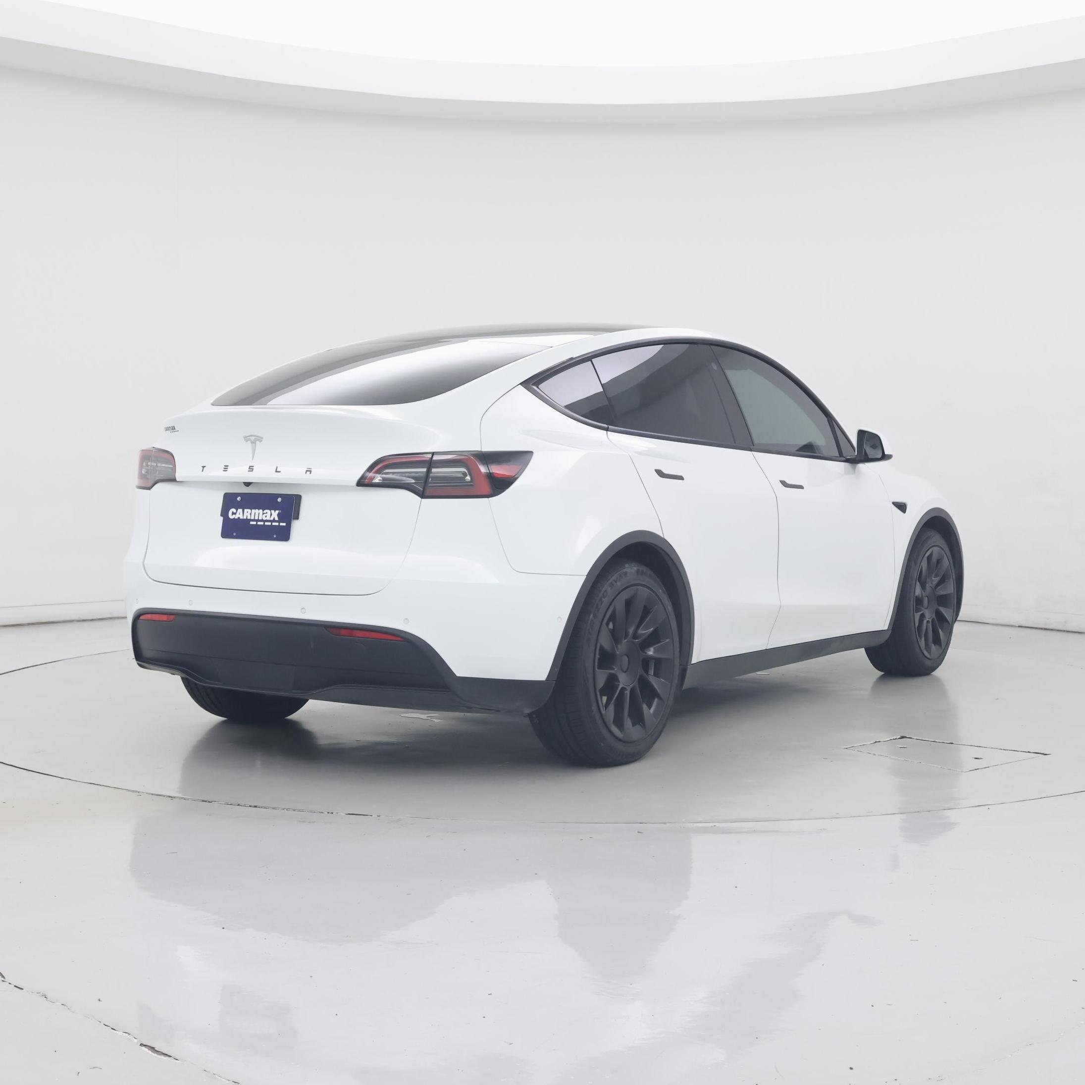 Thumbnail: 2021 Tesla Model Y - 8