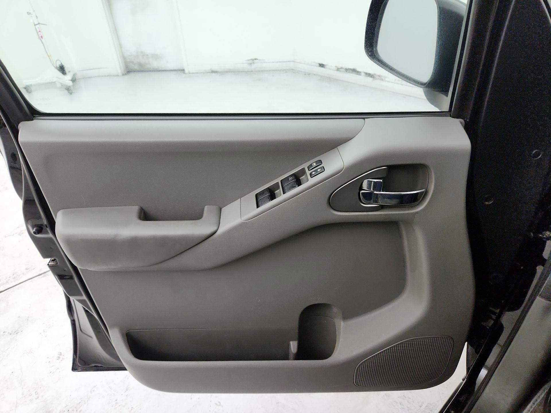 Thumbnail: 2014 Nissan Frontier - 12