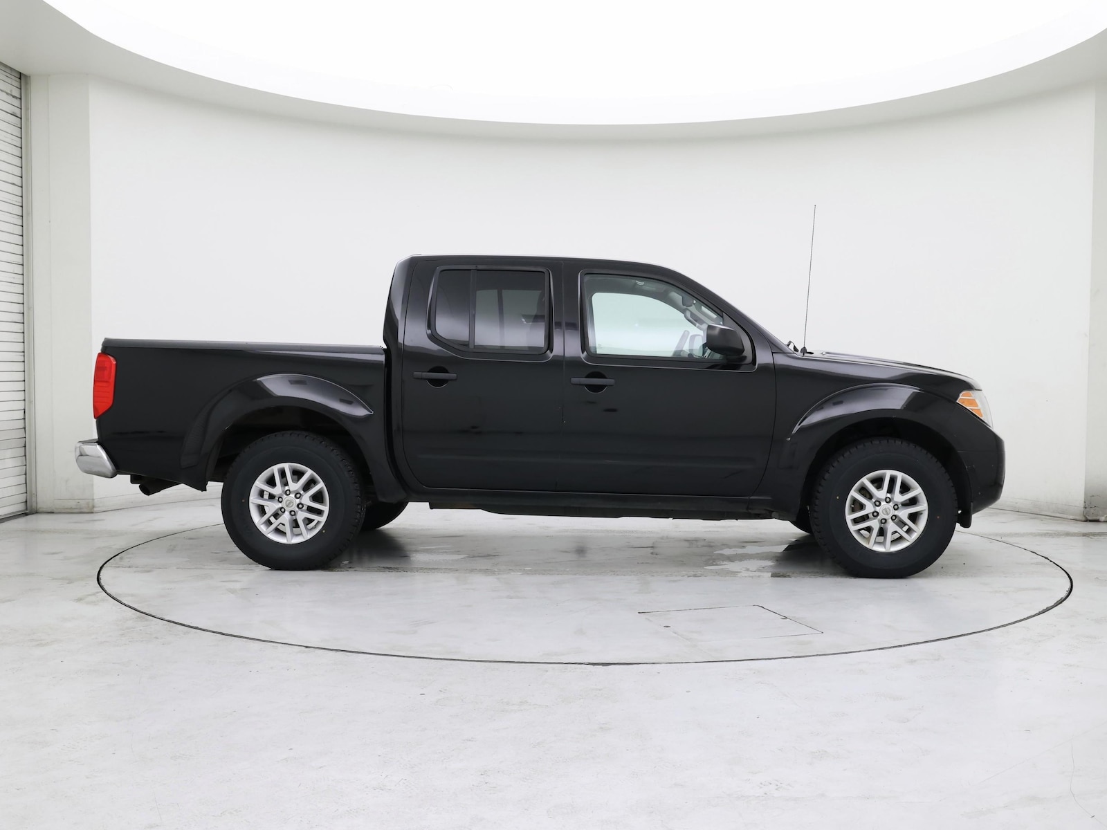 2014 Nissan Frontier SV - Photo 8