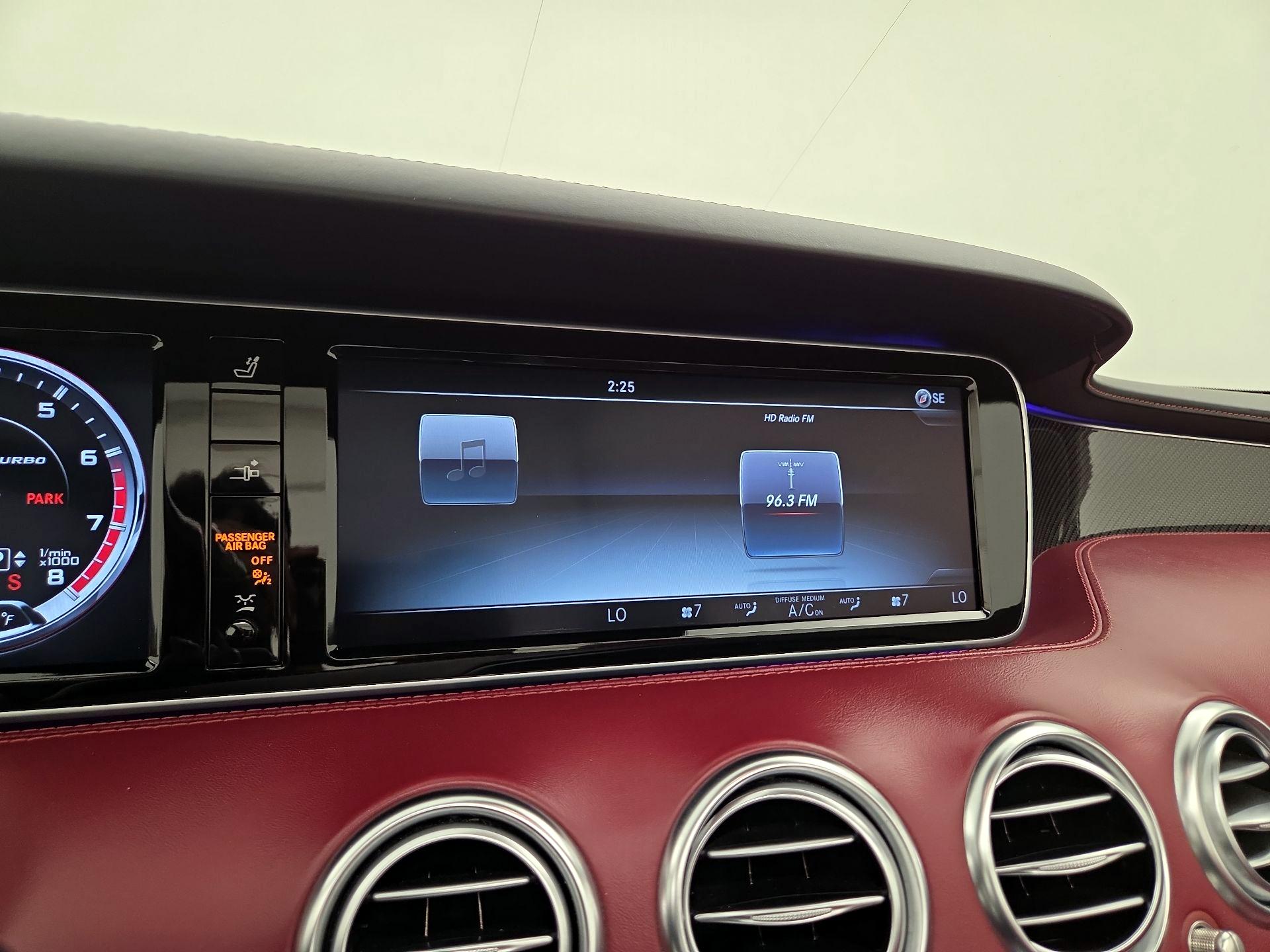 Thumbnail: 2017 Mercedes-Benz S-Class - 16