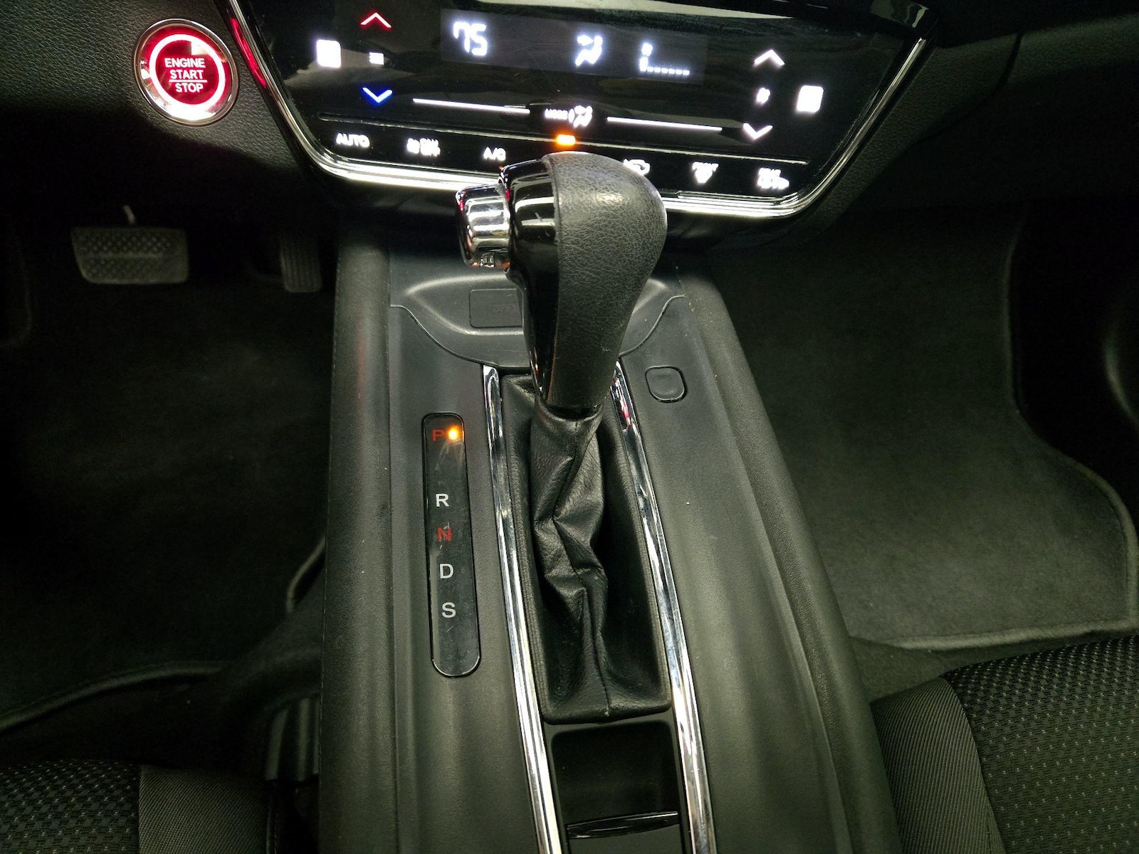 2022 Honda HR-V EX - Photo 18