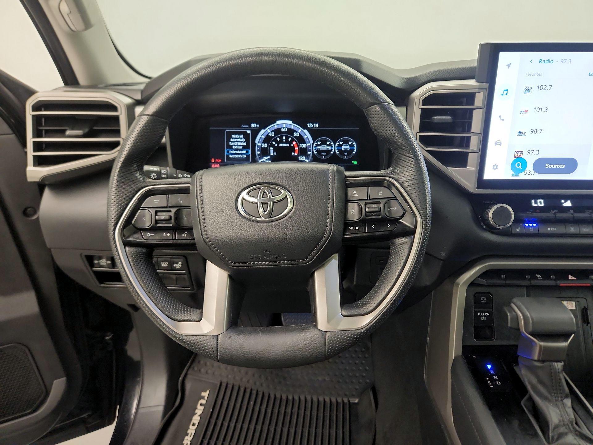 Thumbnail: 2024 Toyota Tundra - 10