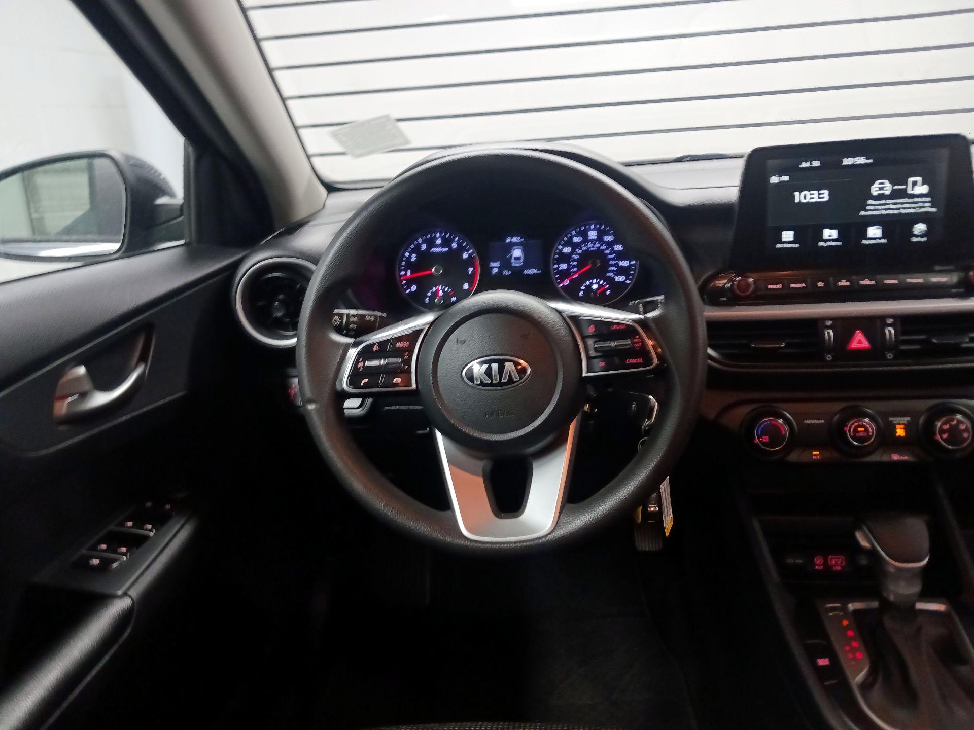 Thumbnail: 2021 Kia Forte - 10