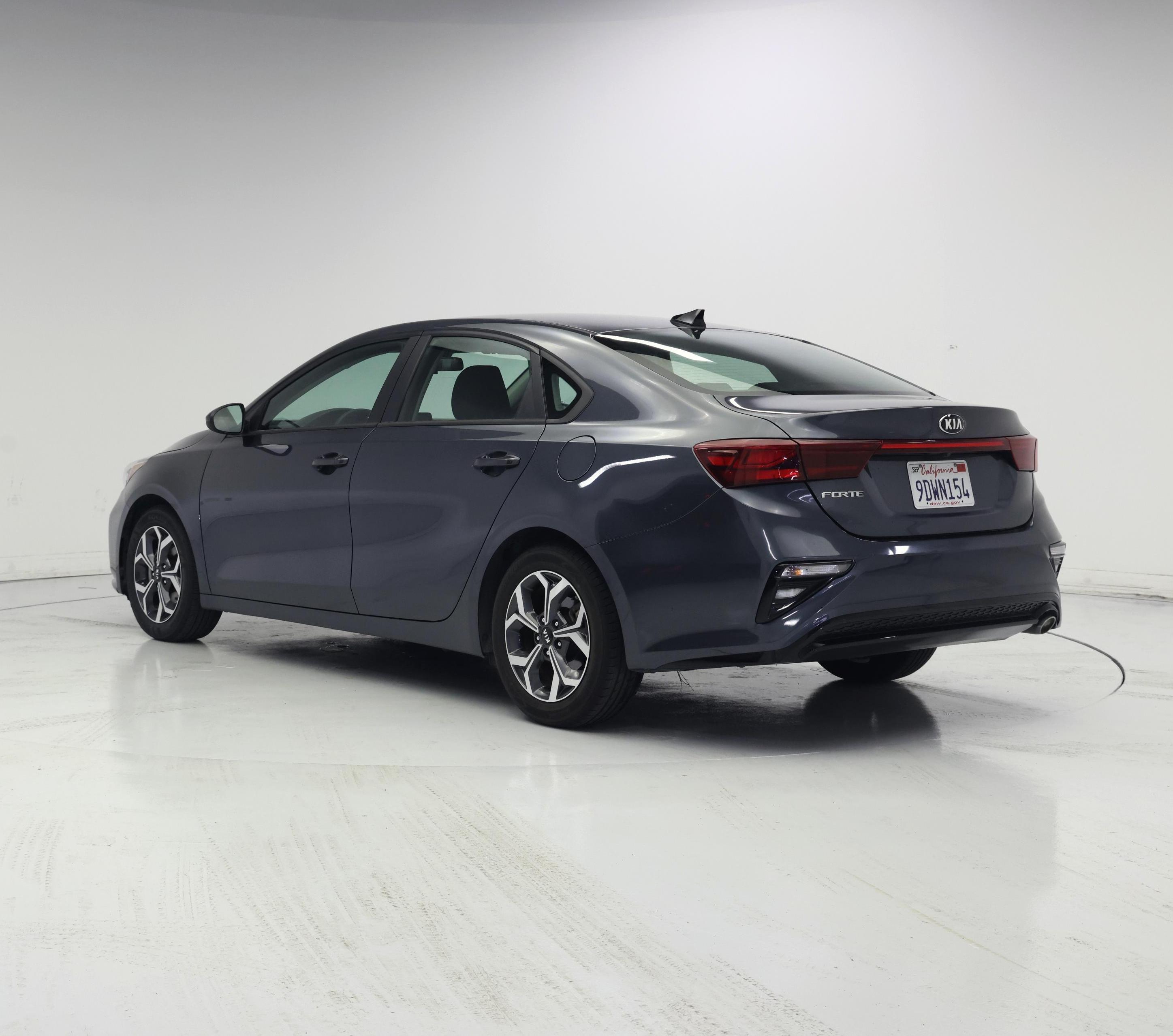 Thumbnail: 2021 Kia Forte - 2