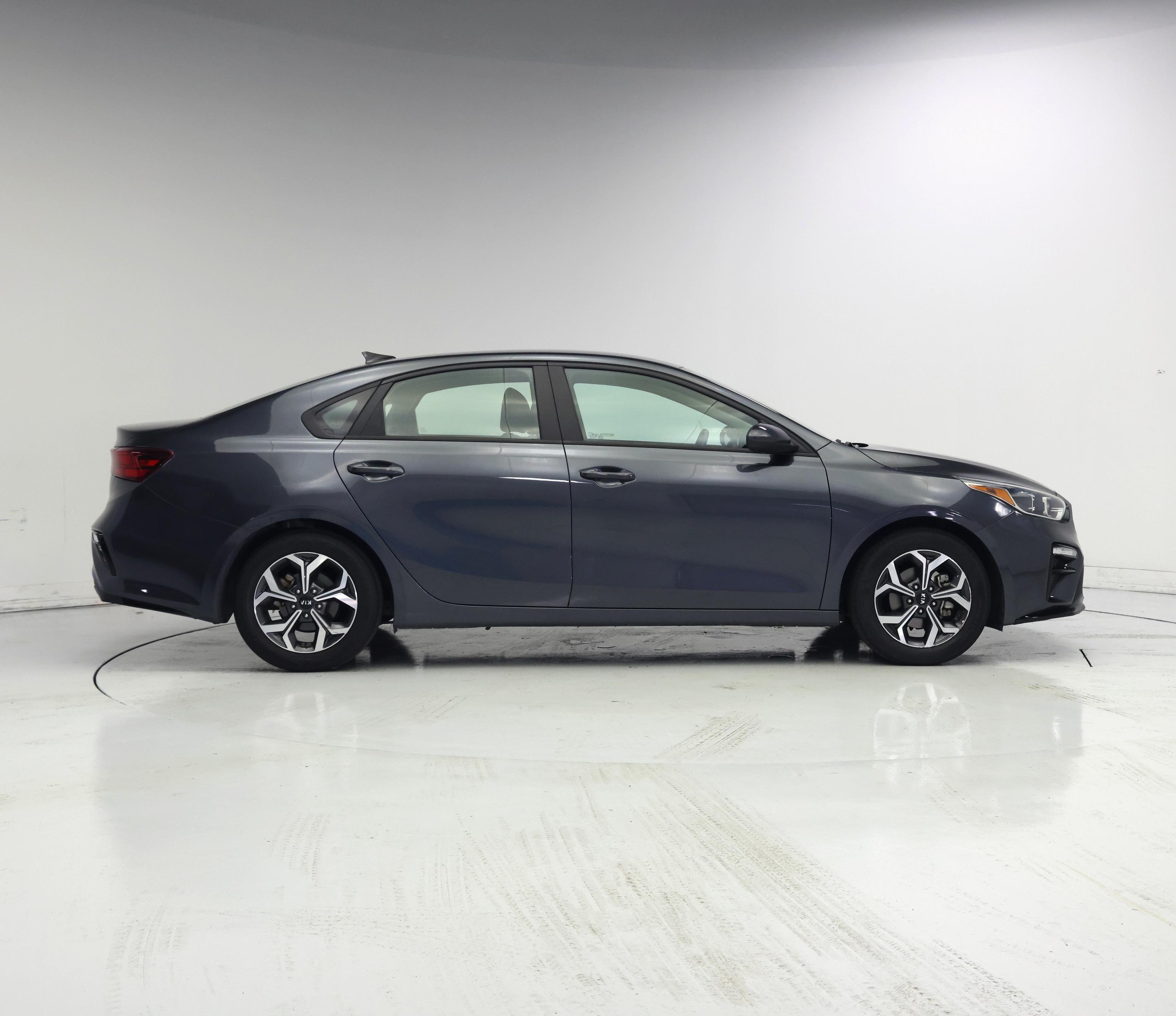 Thumbnail: 2021 Kia Forte - 7