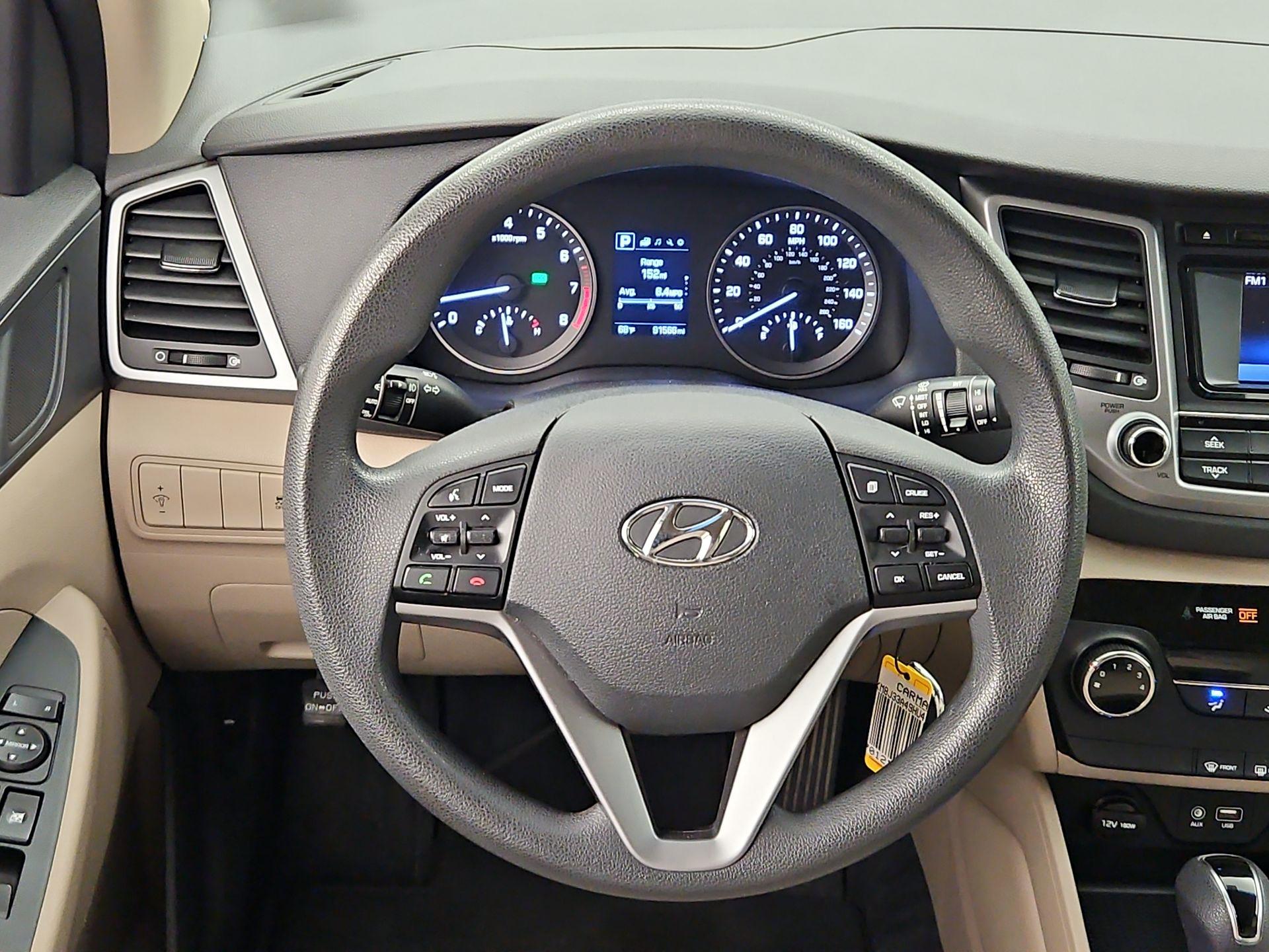 Thumbnail: 2017 Hyundai Tucson - 10