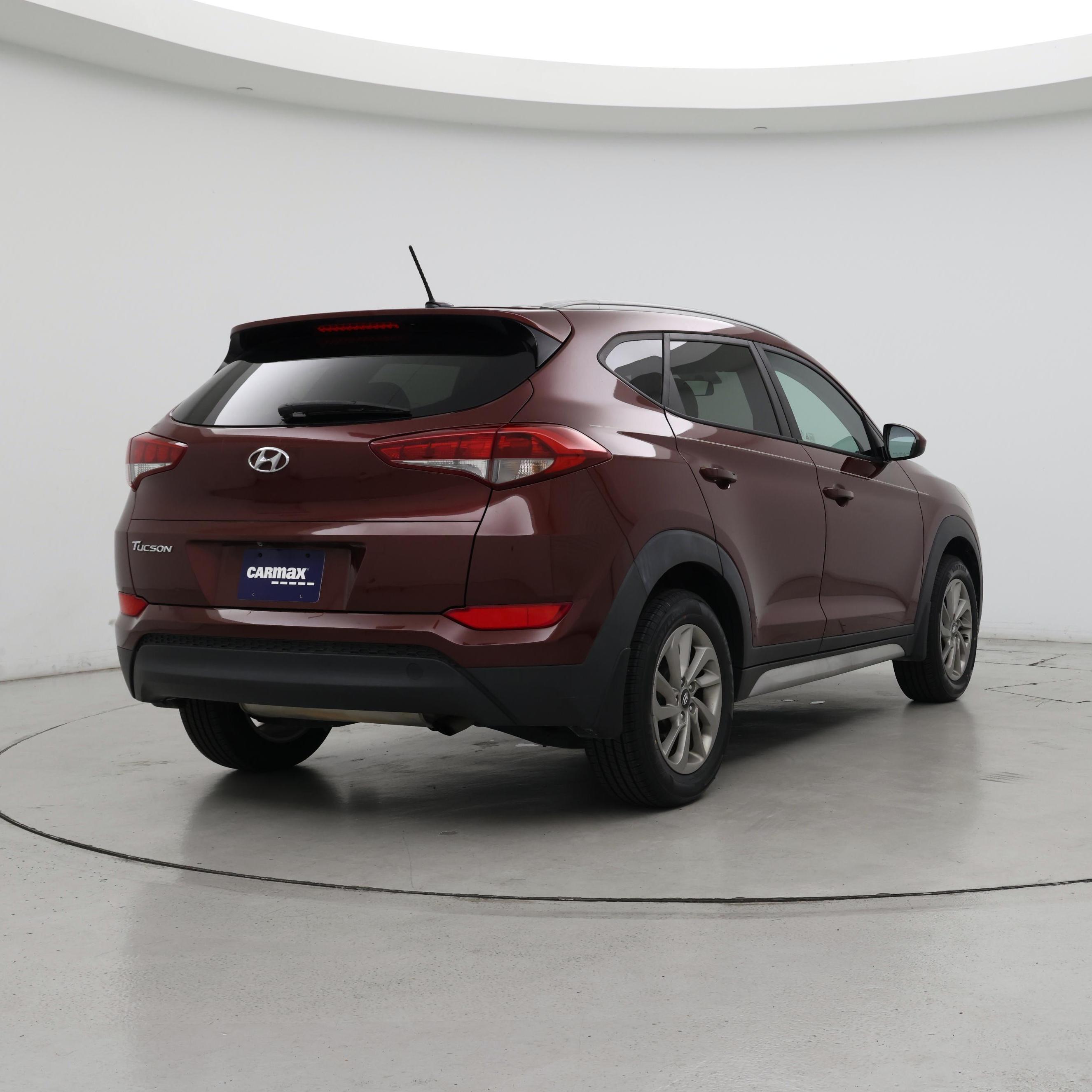 Thumbnail: 2017 Hyundai Tucson - 8