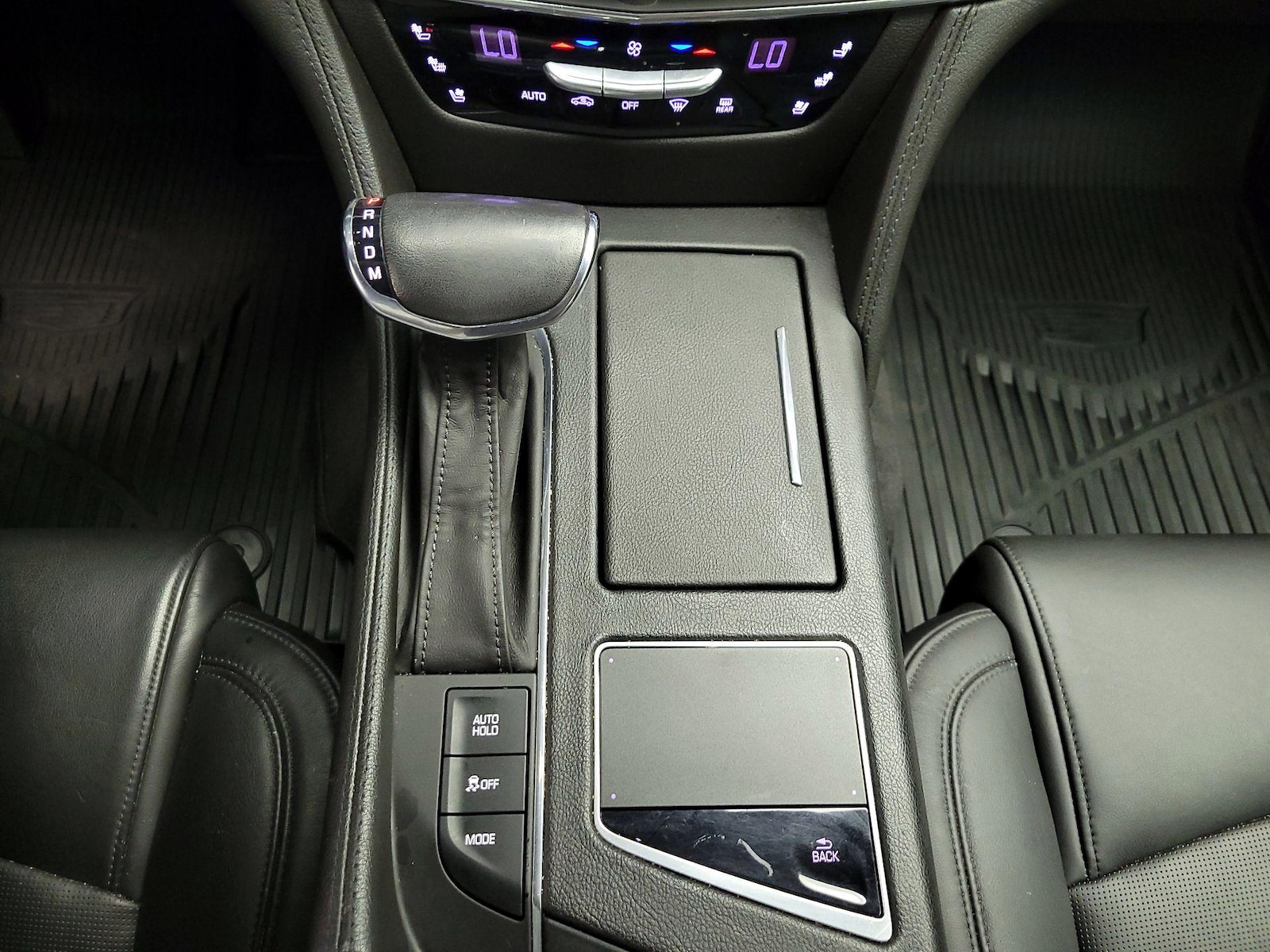 2018 Cadillac CT6 Luxury - Photo 18