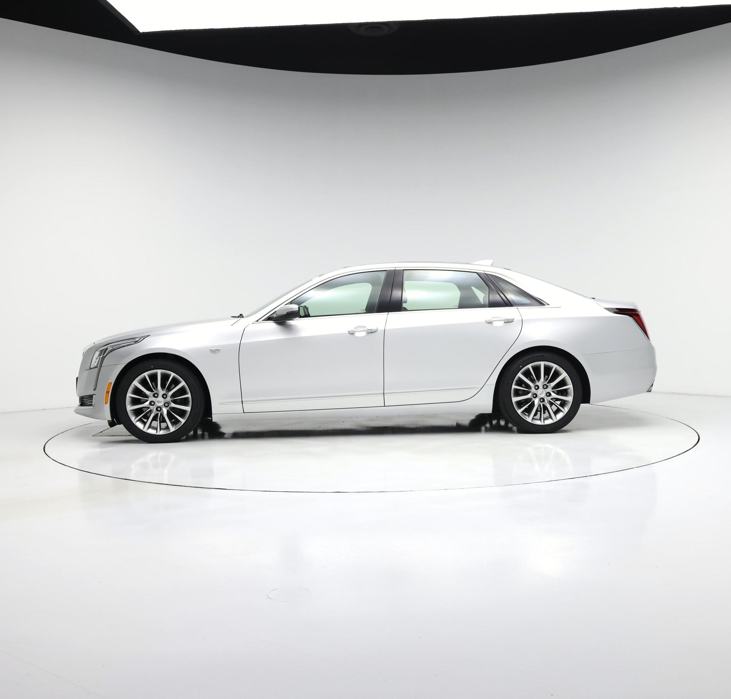 Thumbnail: 2018 Cadillac CT6 - 3