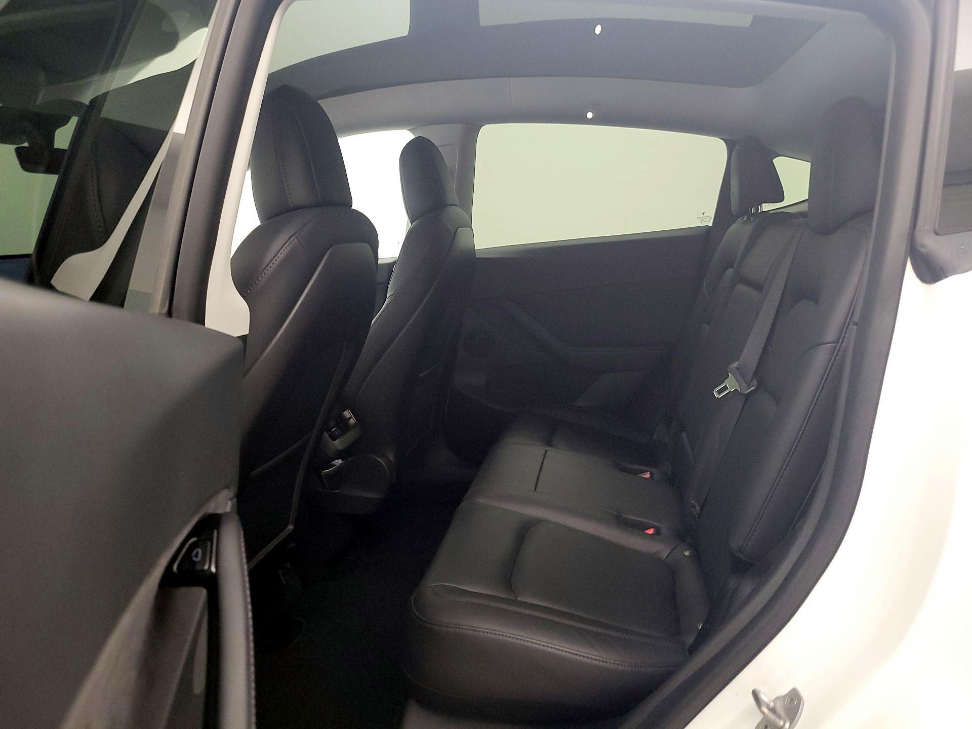 Thumbnail: 2020 Tesla Model Y - 18